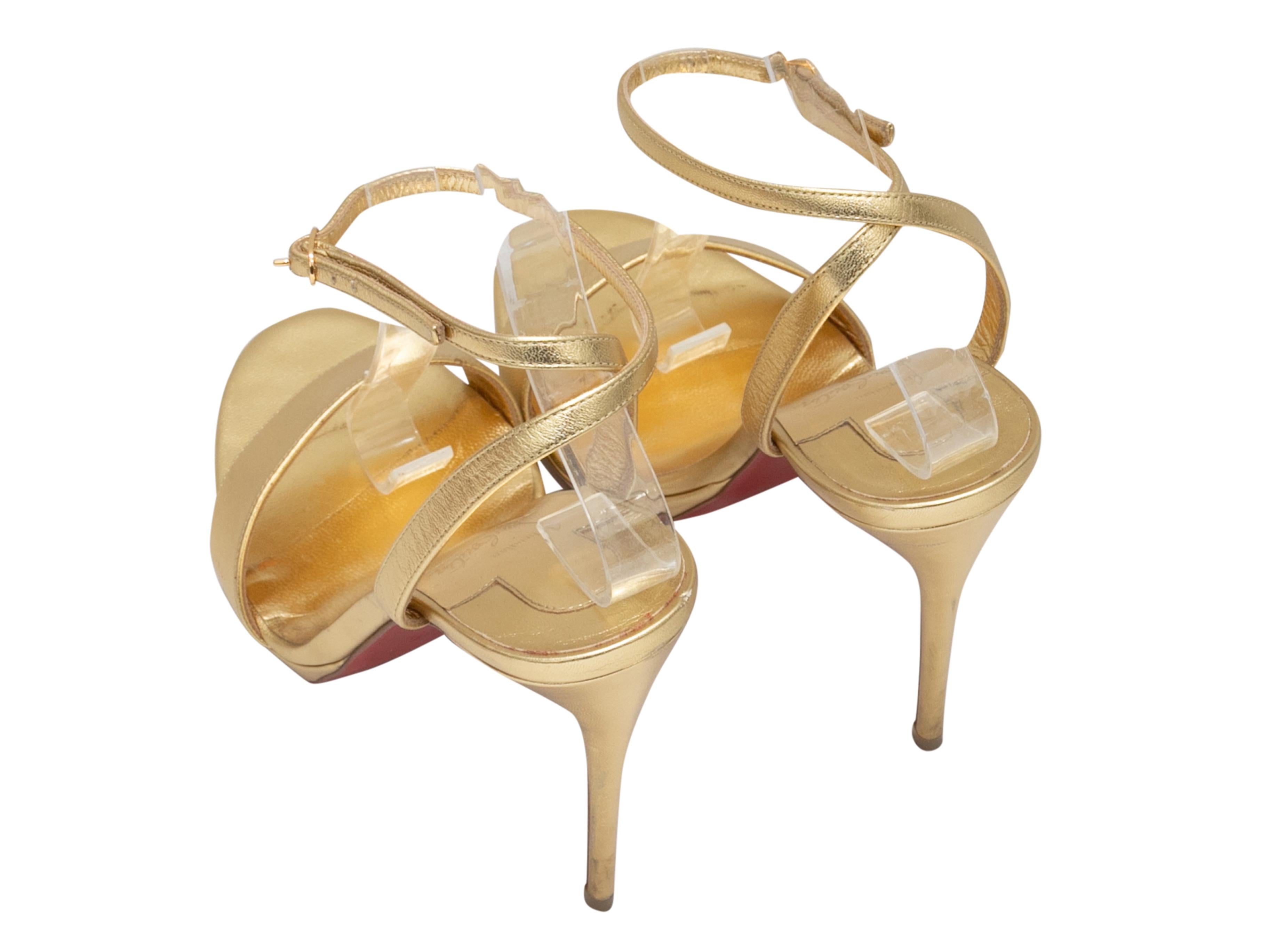 Gold Christian Louboutin Leather Heeled Sandals Size 37 In Good Condition For Sale In New York, NY