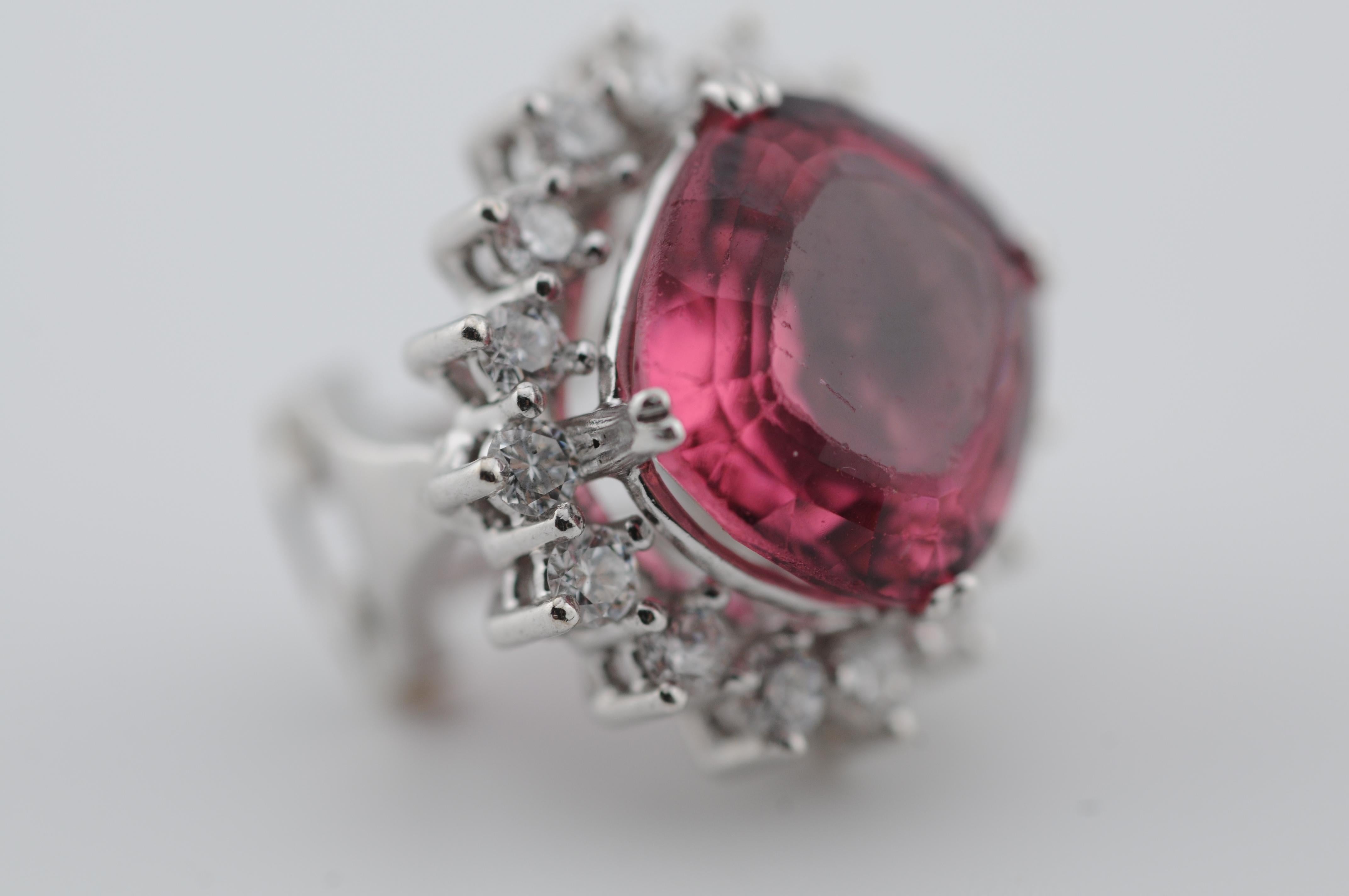 Pendientes de clip de oro con turmalinas rosas de 6 ct y diamantes de oro blanco de 18k en venta 6