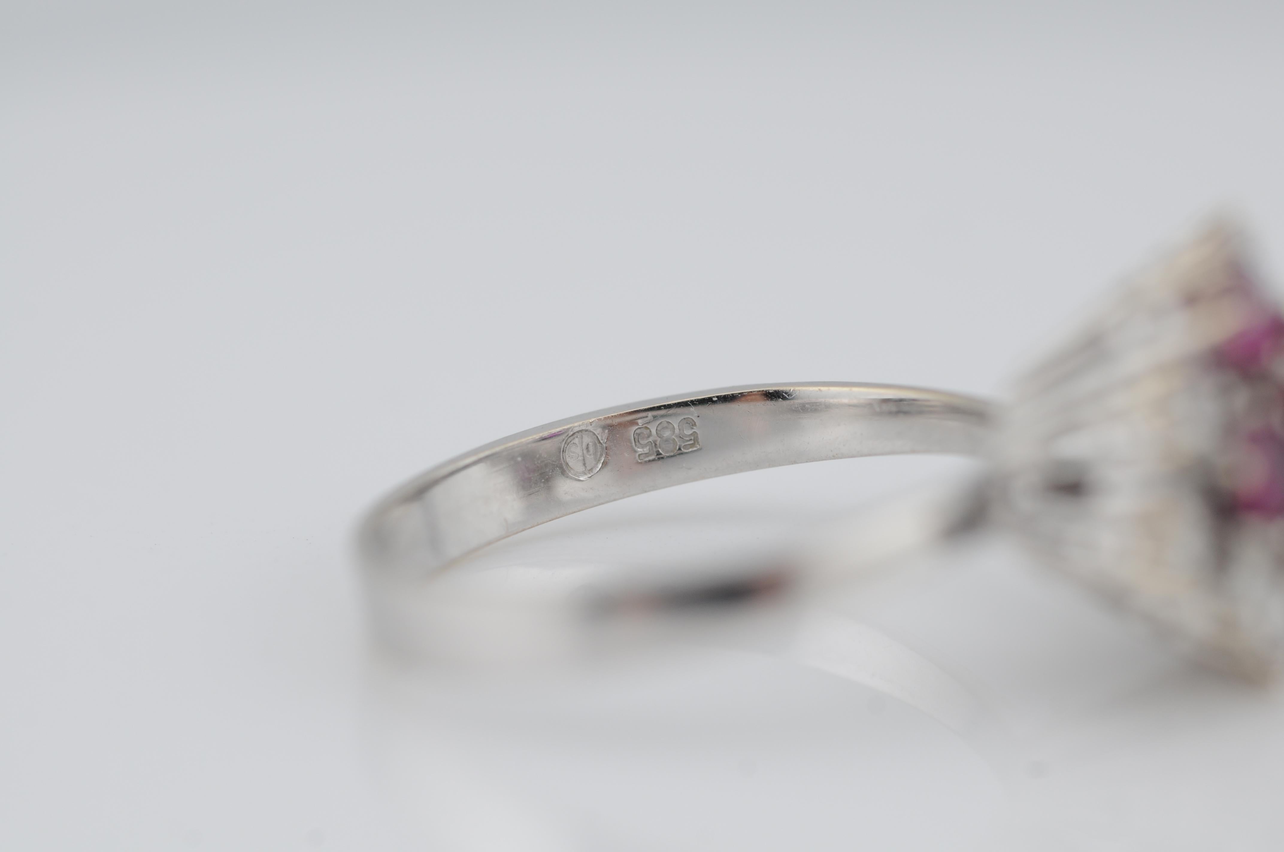 Gold-Cluster-Ring mit Rubinen und Diamanten im Angebot 3