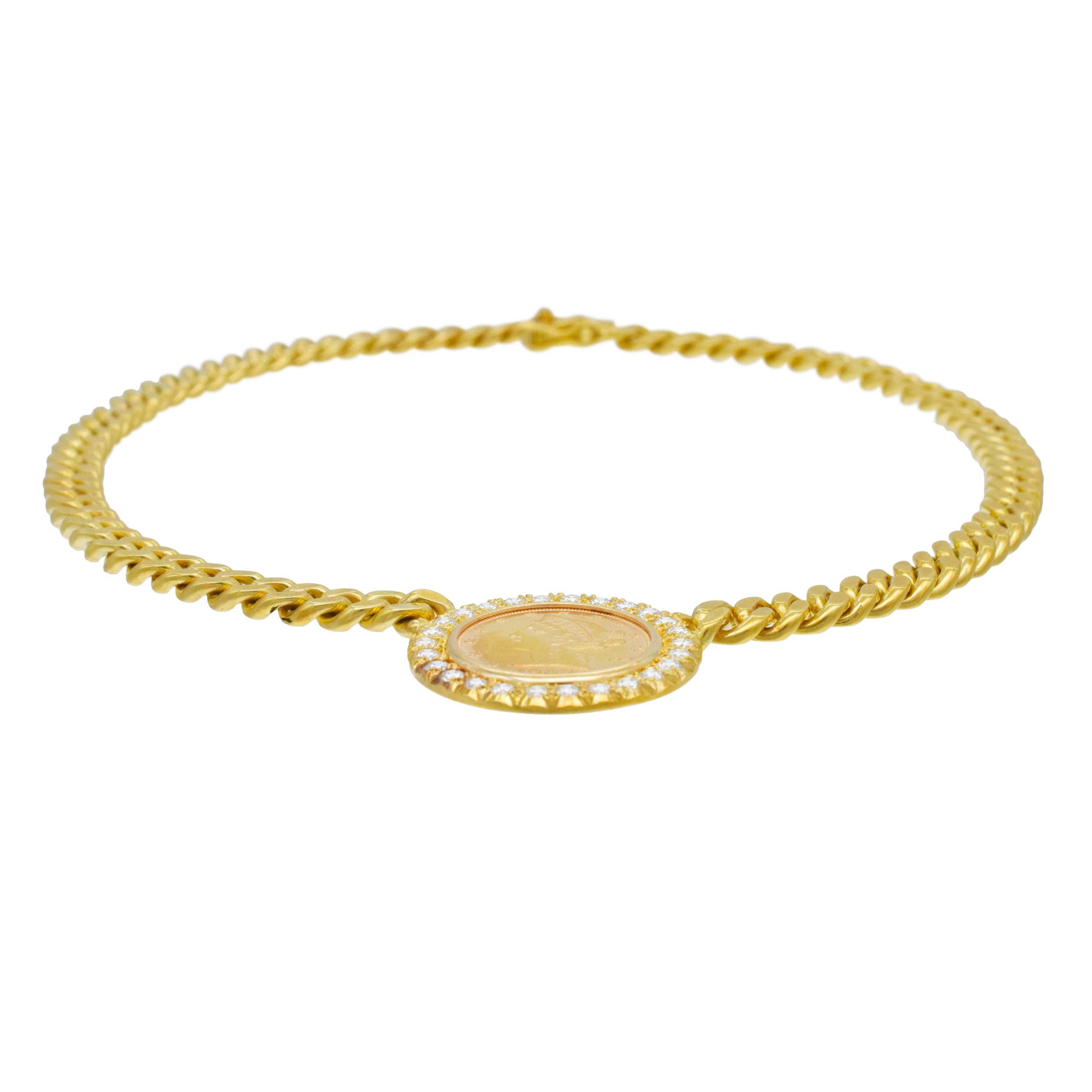 Taille ronde Collier en or jaune 18k avec pièces de monnaie et diamants en vente