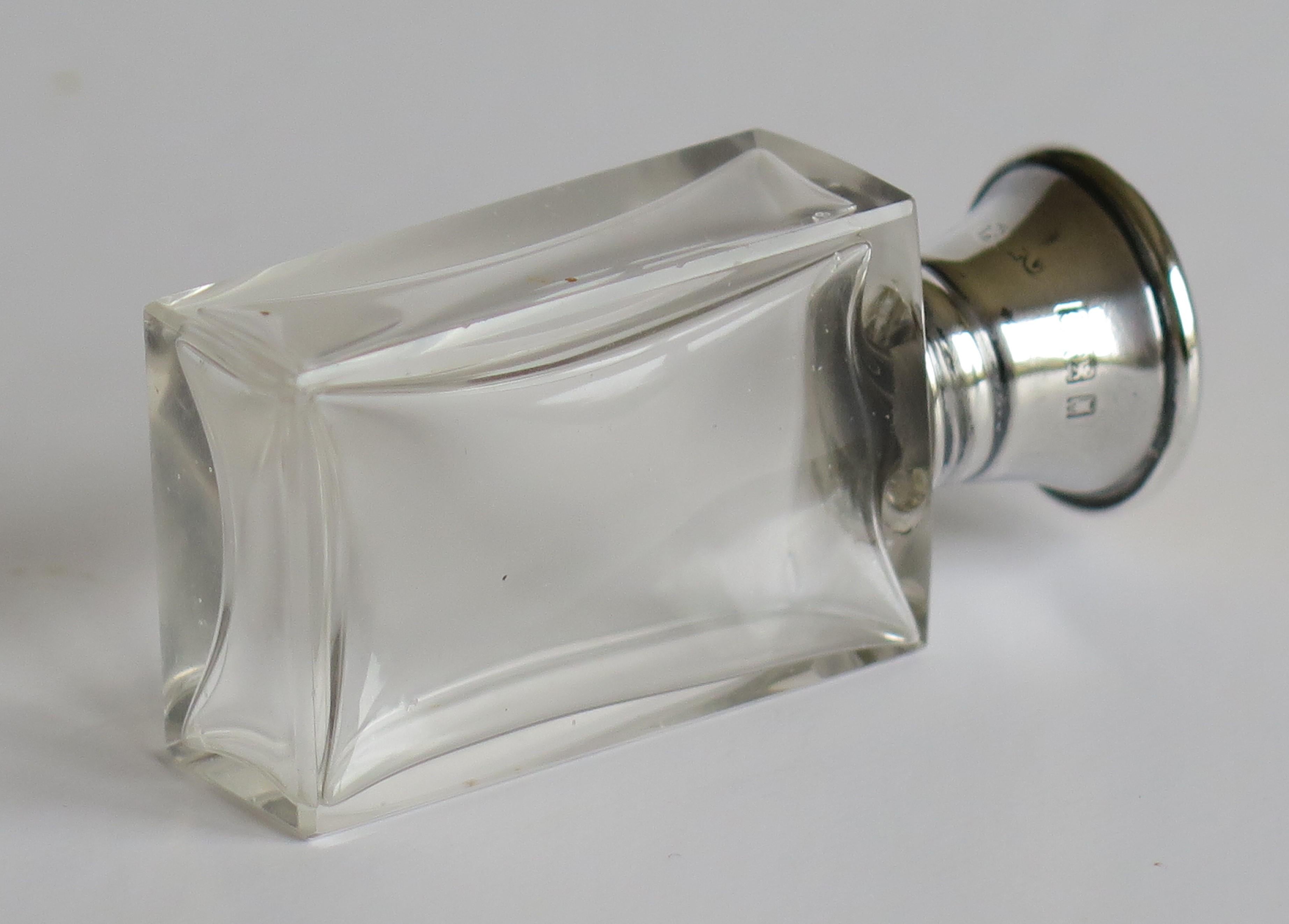 Guilloche & Silver Topped Glass Scent or Perfume Bottle, London 1922 For Sale 1