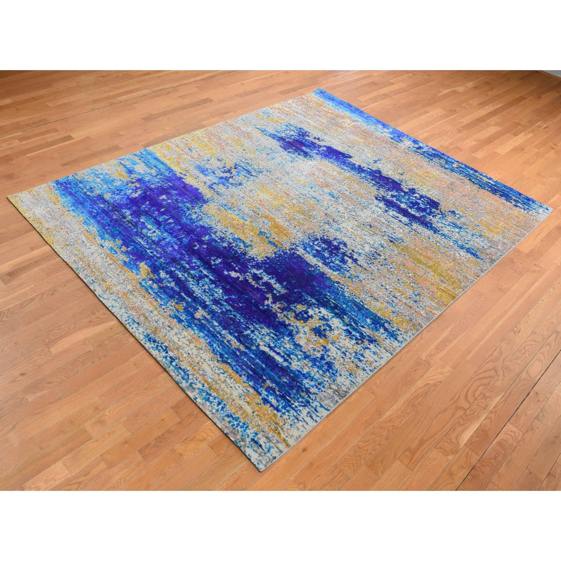 Indien Tapis d'Orient Sari couleur or, laine texturée à la soie, design abstrait, noué à la main en vente