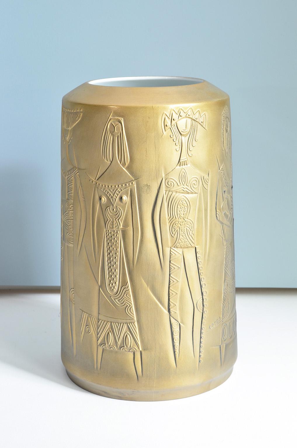 Gold Colored Porcelain Vase by Cuno Fischer for Hutschenreuther, Germany, 1969 In Good Condition For Sale In Nürnberg, Bavaria