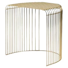 Tavolino d'oro contemporaneo