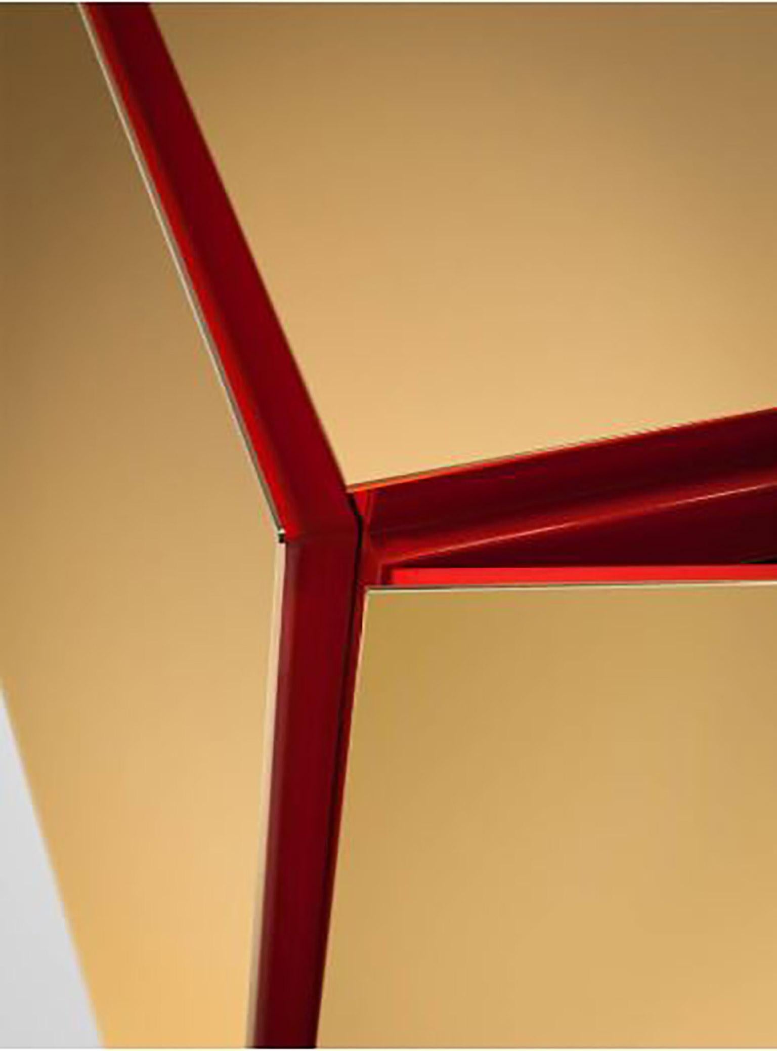 Gold Contemporary Dreitüriges Sideboard, 24 Karat poliert und vergoldet (Moderne) im Angebot