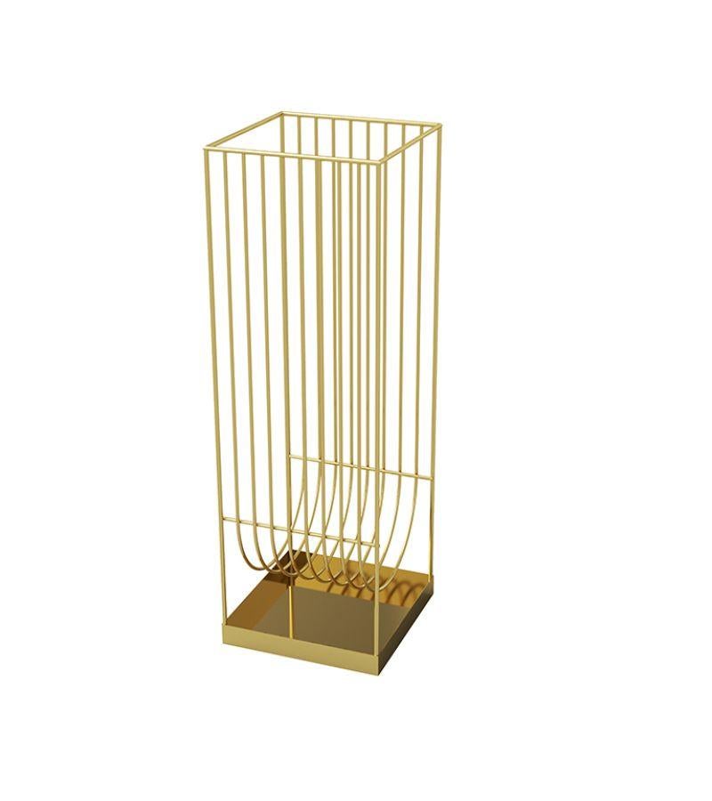 Gold contemporary umbrella stand
Dimensions: L 18.4 x W 18.4 x H 56 cm 
Materials: Steel. Powder-coated.
Also available in black and silver.


The Curva collection has expanded with an impressive & incredibly stylish umbrella stand and never