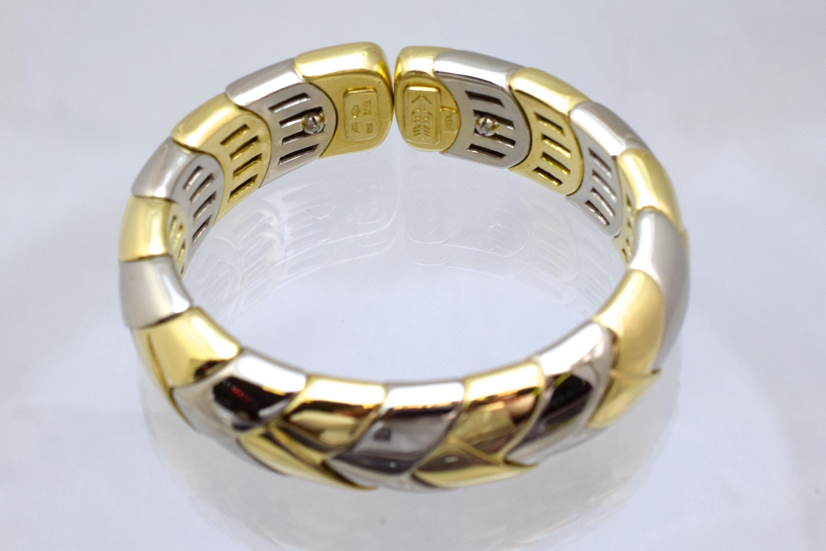 Gold Cuff Bracelet In Excellent Condition In New York, NY