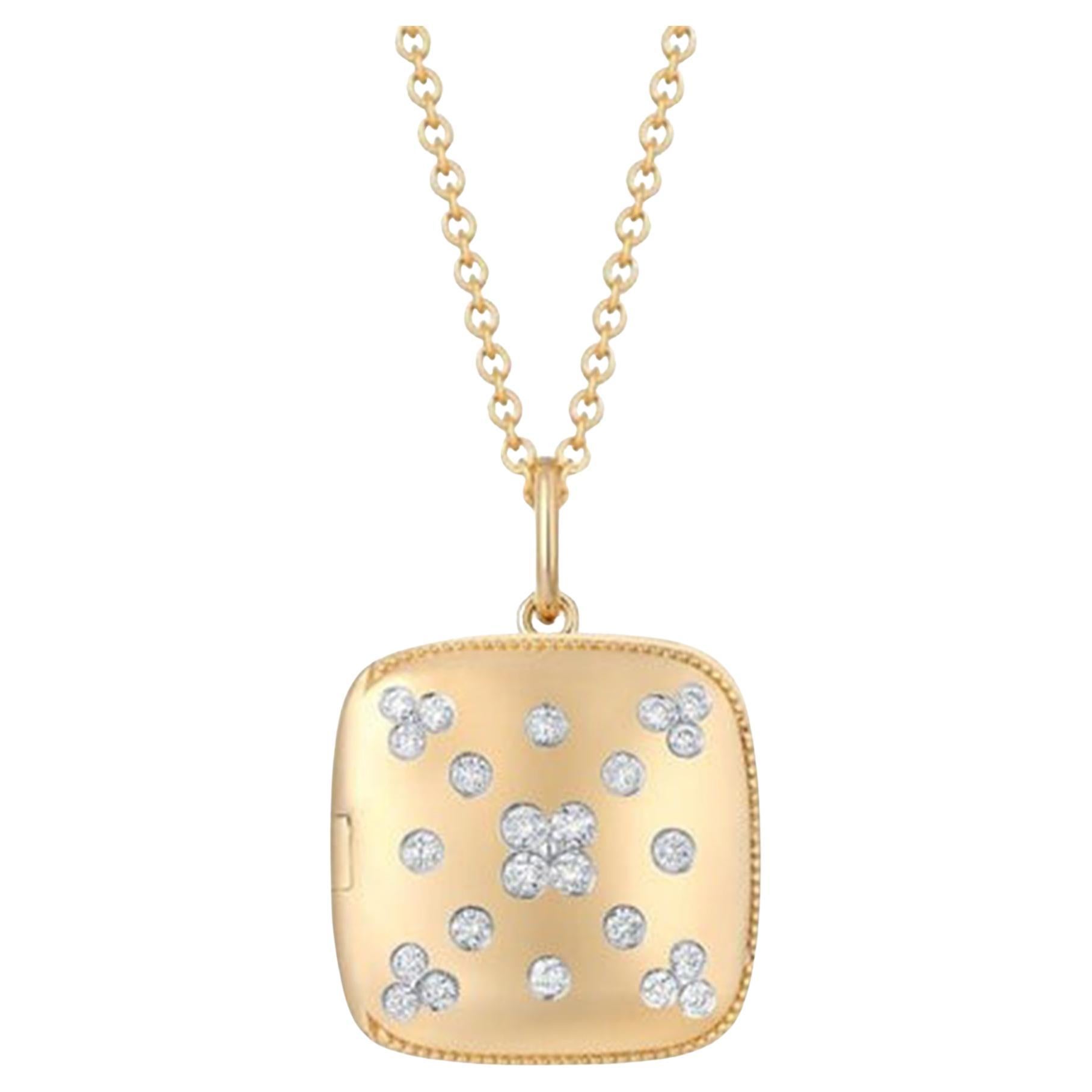 Gold Cushion Round Shaped 14K (or 18k upon request) Yellow Gold Pendant Necklace en venta
