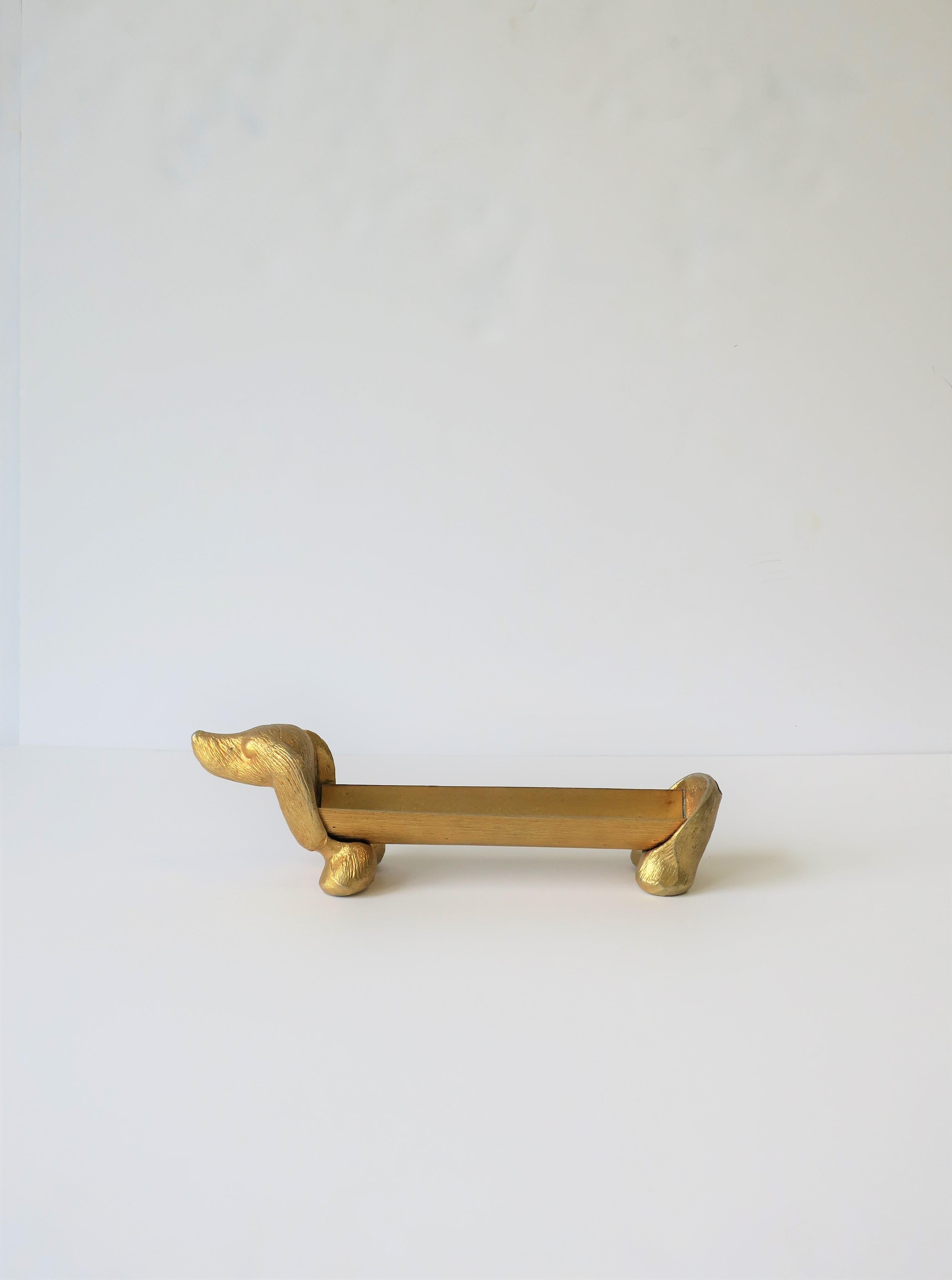 Gold Dachshund Dog Cracker Holder In Good Condition In New York, NY