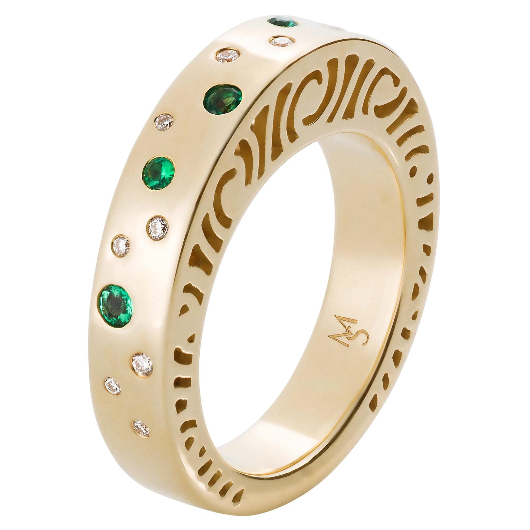 Gold, Diamond and Emerald Band Ring