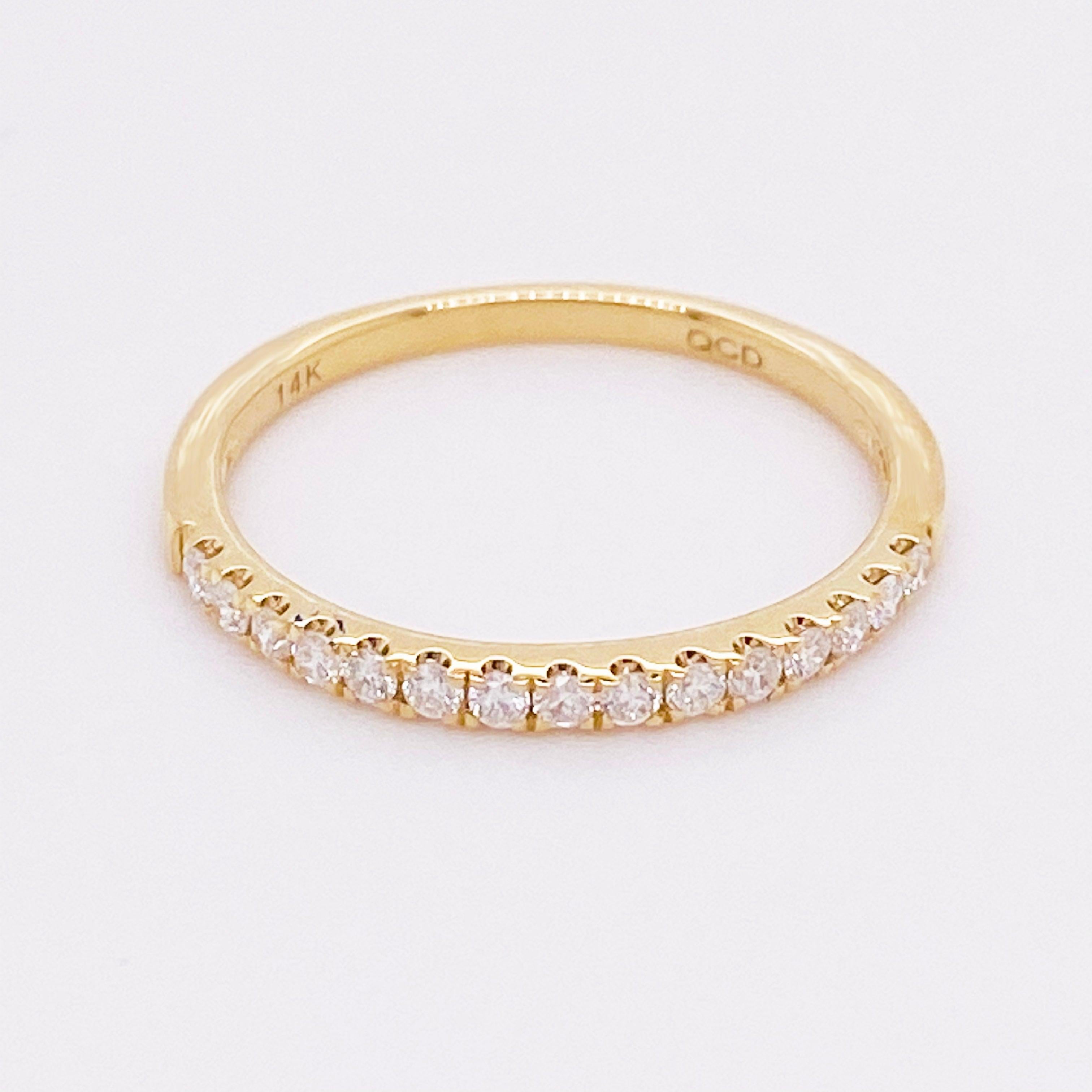 For Sale:  Gold Diamond Band, 14 Karat Yellow Gold 3