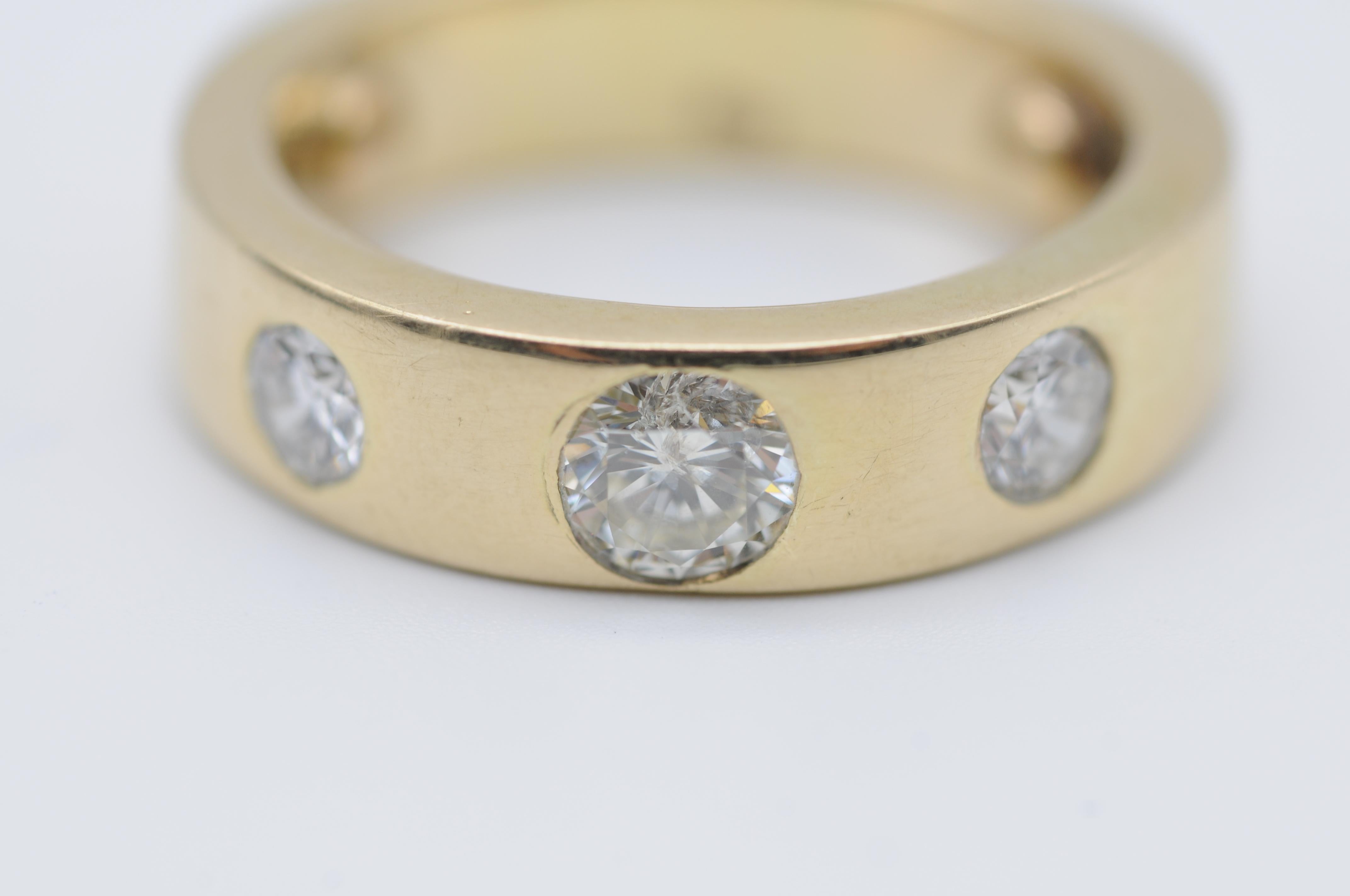 Bague à anneau en or jaune 14 carats avec diamants de 0,95 carat  en vente 3
