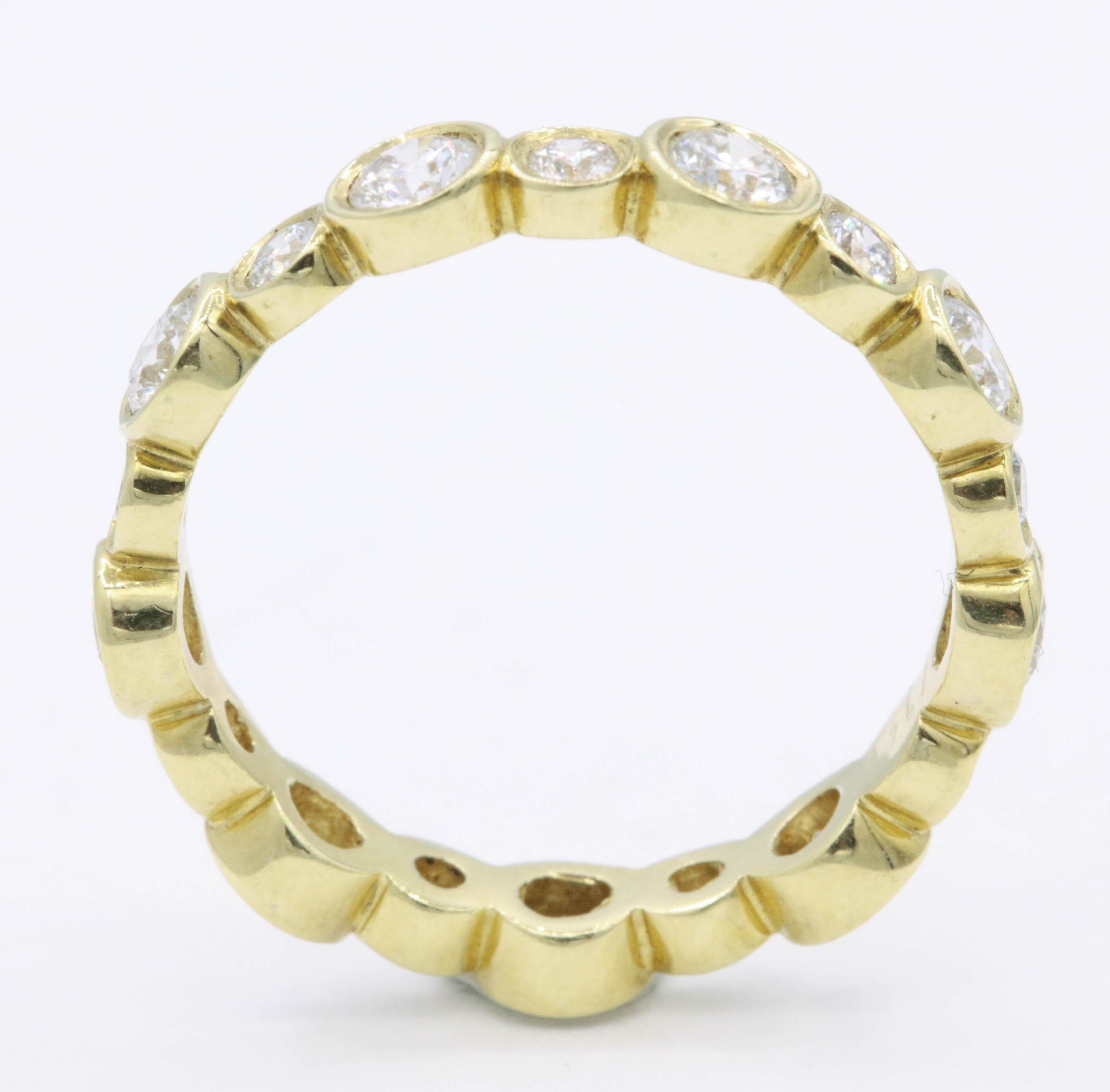 Contemporary Gold Diamond 'Bubble' Band 1.29 Carat For Sale