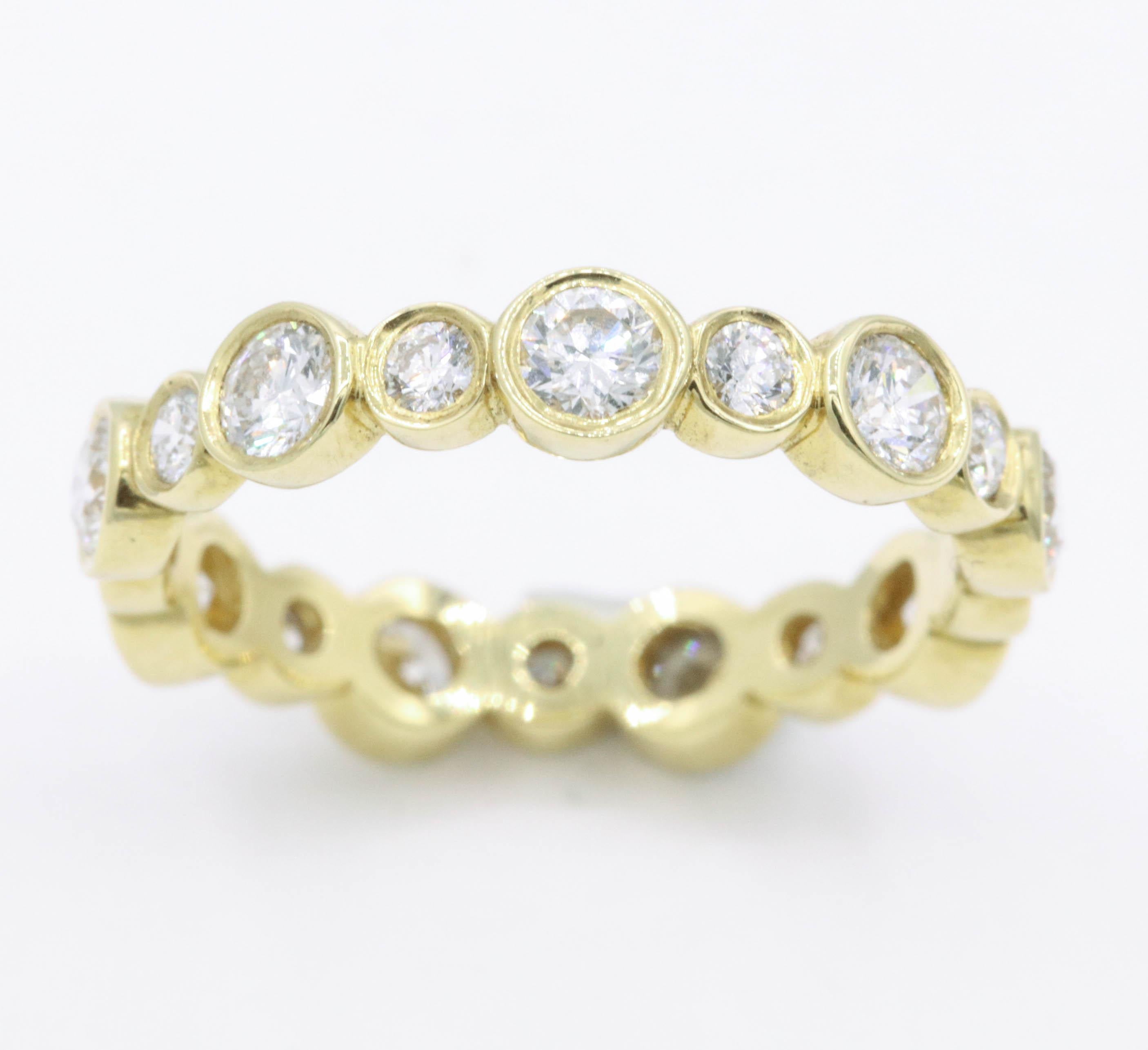 Round Cut Gold Diamond 'Bubble' Band 1.29 Carat For Sale