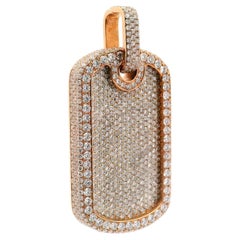 Colgante de oro con etiqueta de perro de diamantes