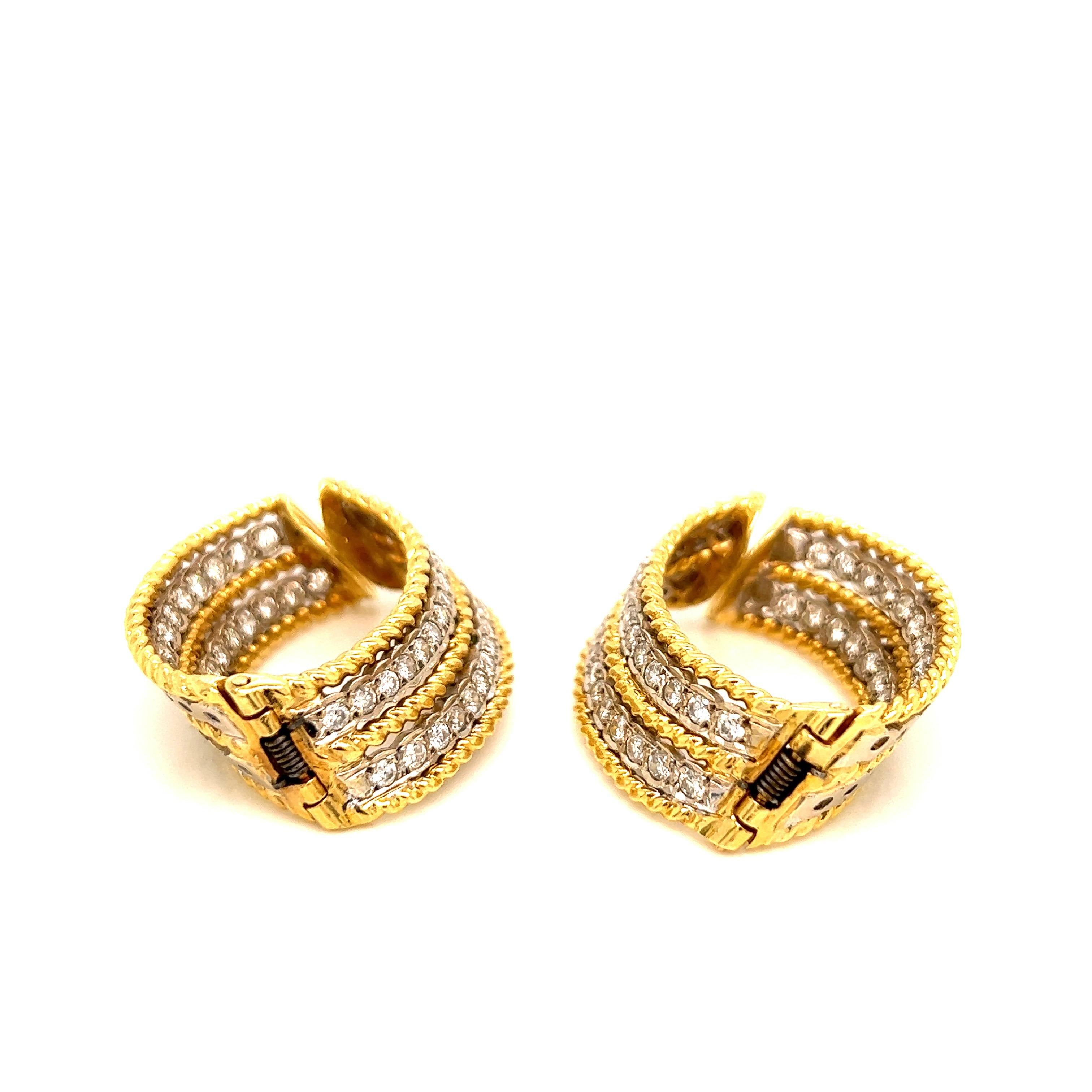 Round Cut Gold & Diamond Earrings For Sale