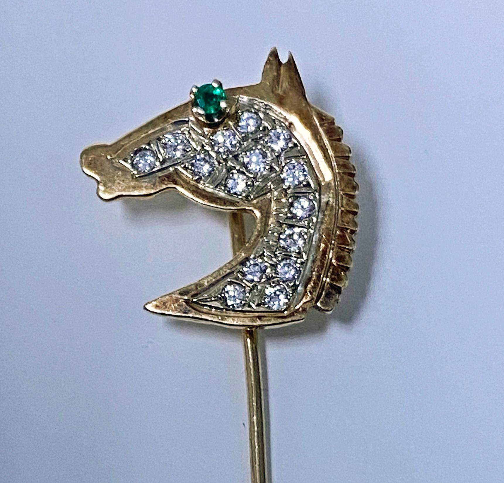 Gold Diamond Emerald Horses Head Stickpin In Good Condition In Toronto, ON