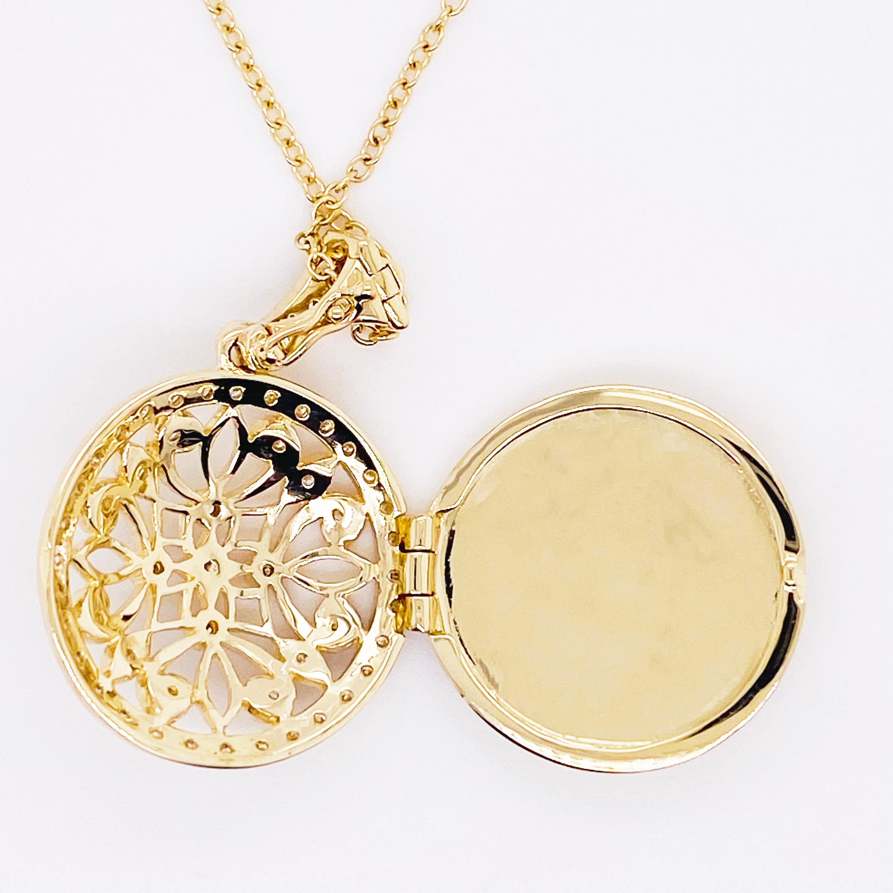 Médaillon vintage d'inspiration en or 14 carats avec diamants filigranes Neuf à Austin, TX