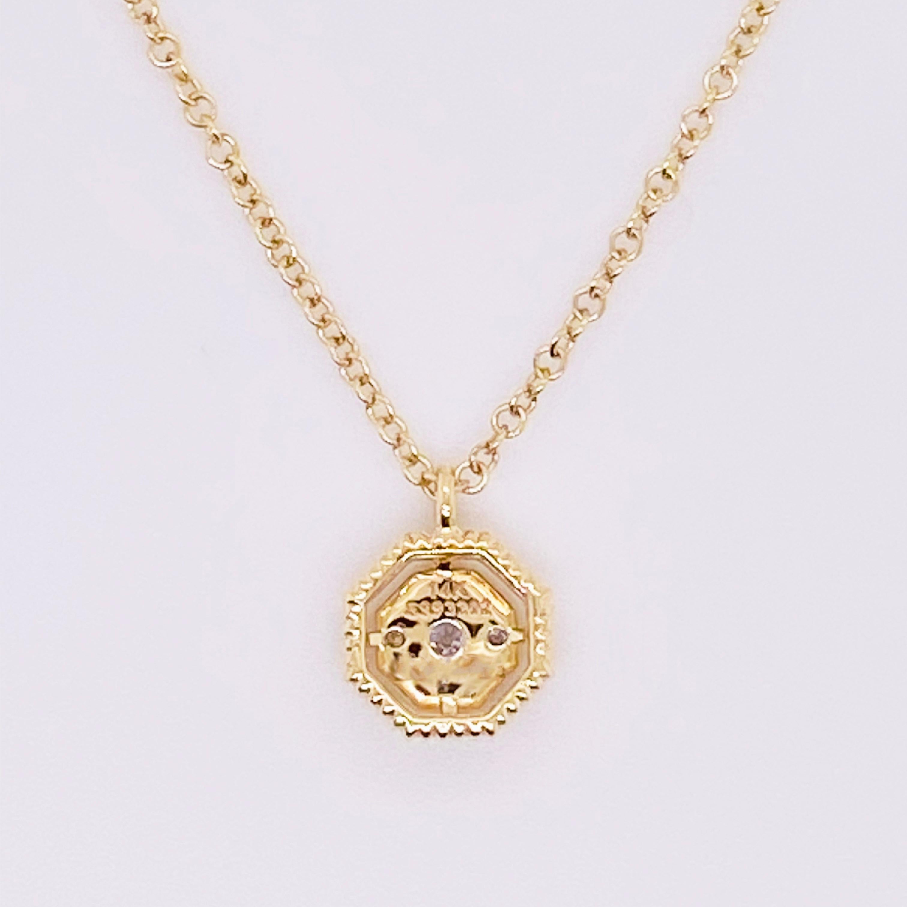 Collana Pave Diamond Hexagon, Pila Petite Layer in oro 14 carati NK5946 In condizioni Nuovo in vendita a Austin, TX