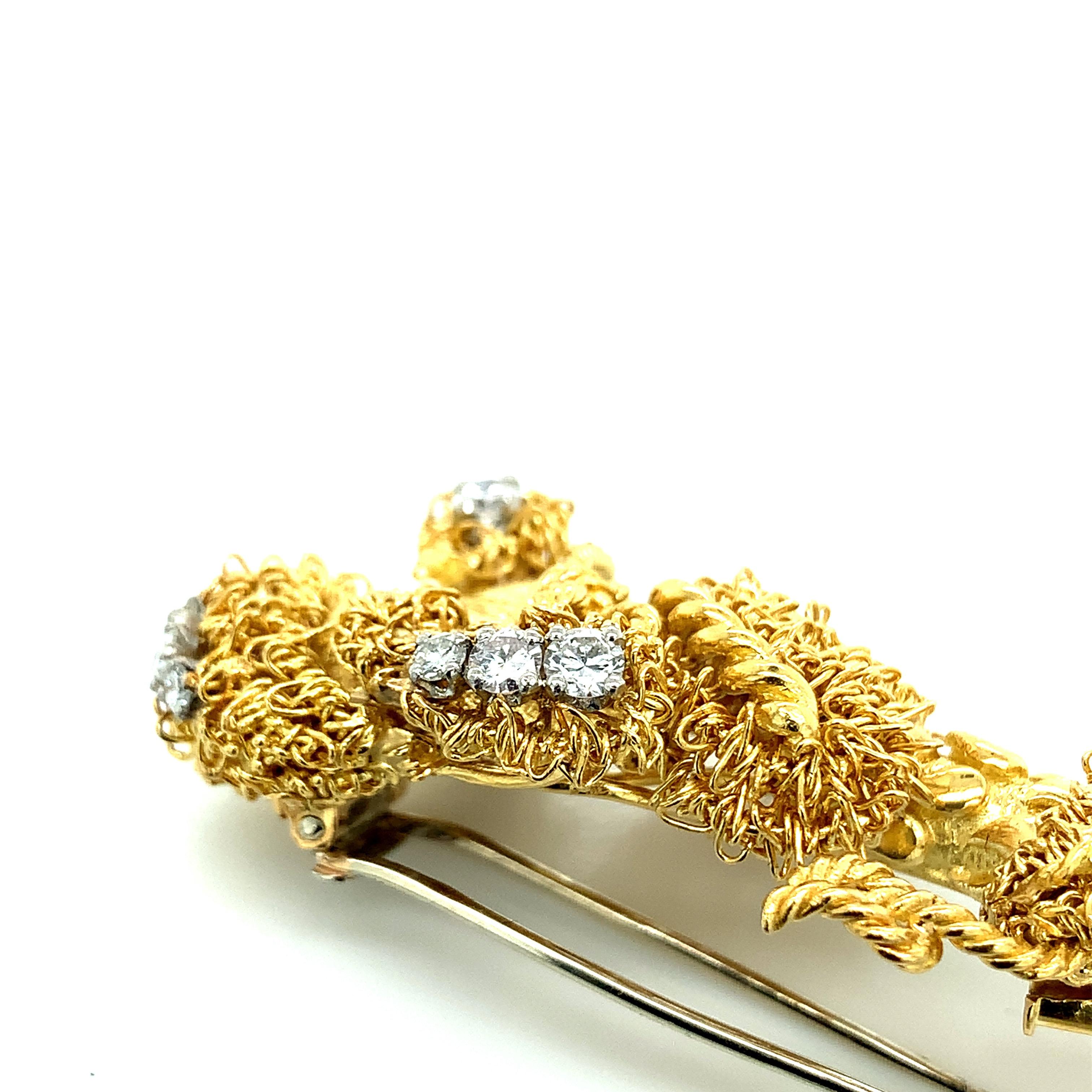 Broche caniche en or et diamants Unisexe en vente