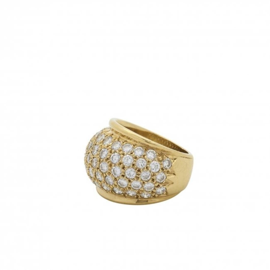 Gold & Diamond Ring 
The ring features full-cut diamonds weighing a total of approximately 3.10 carats
set in 18k gold
Gross weight 14.70 grams
Marked 750 
Size: 5-1/2 (sizeable)

Diamonds:
Avg Color: G-H-I 
Avg Clarity: VS 
Shape(s): full-cut