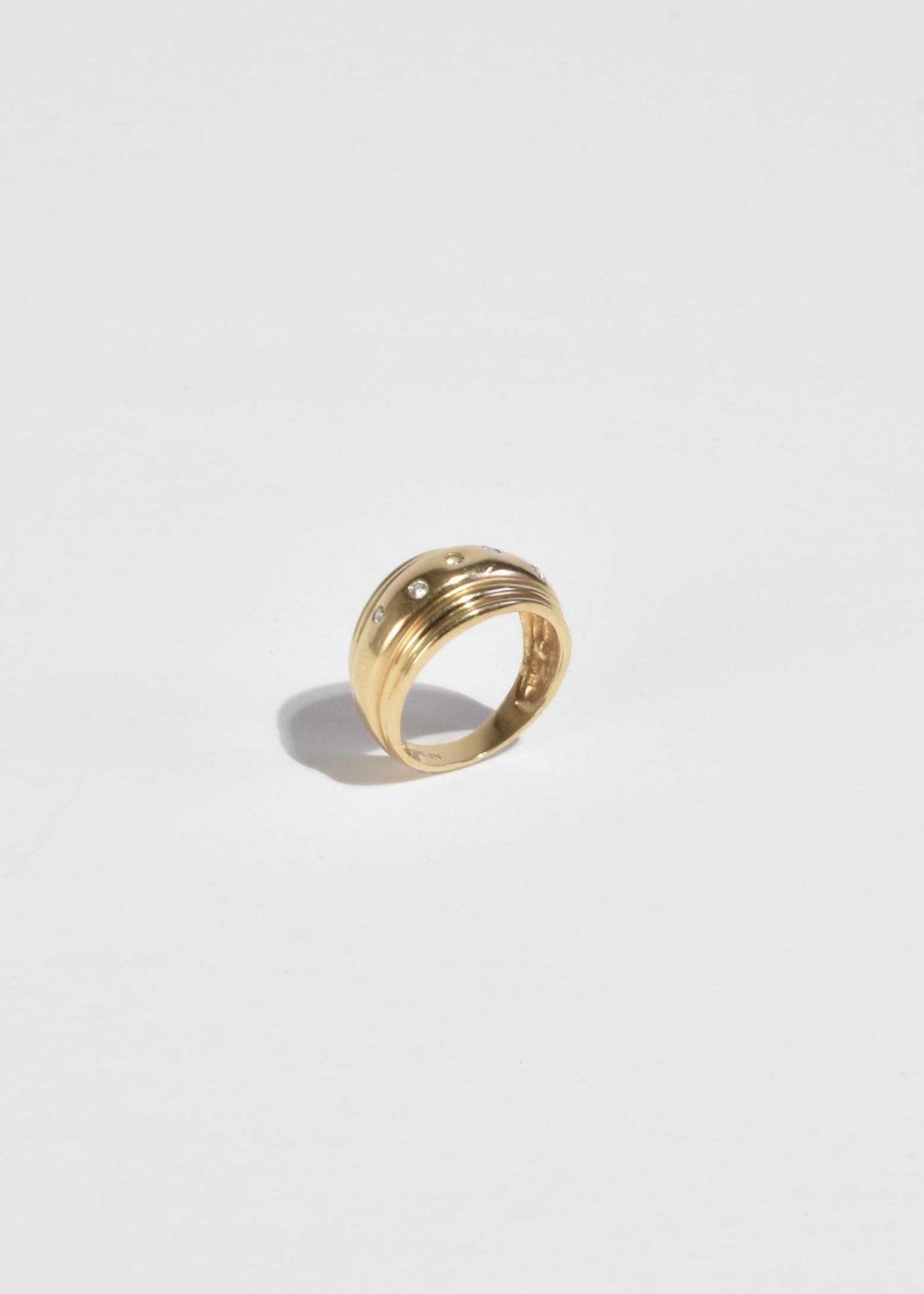 Gold Diamond Ring In Good Condition For Sale In Richmond, VA