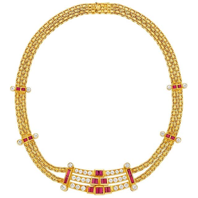 Gold Diamond Ruby Necklace For Sale at 1stDibs
