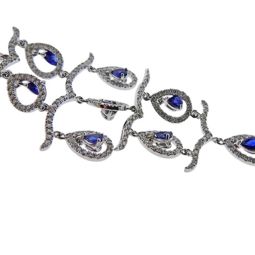 Gold Diamond Sapphire Chandelier Earrings In Excellent Condition For Sale In New York, NY