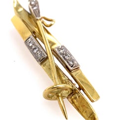Gold and Diamond Ski Pin