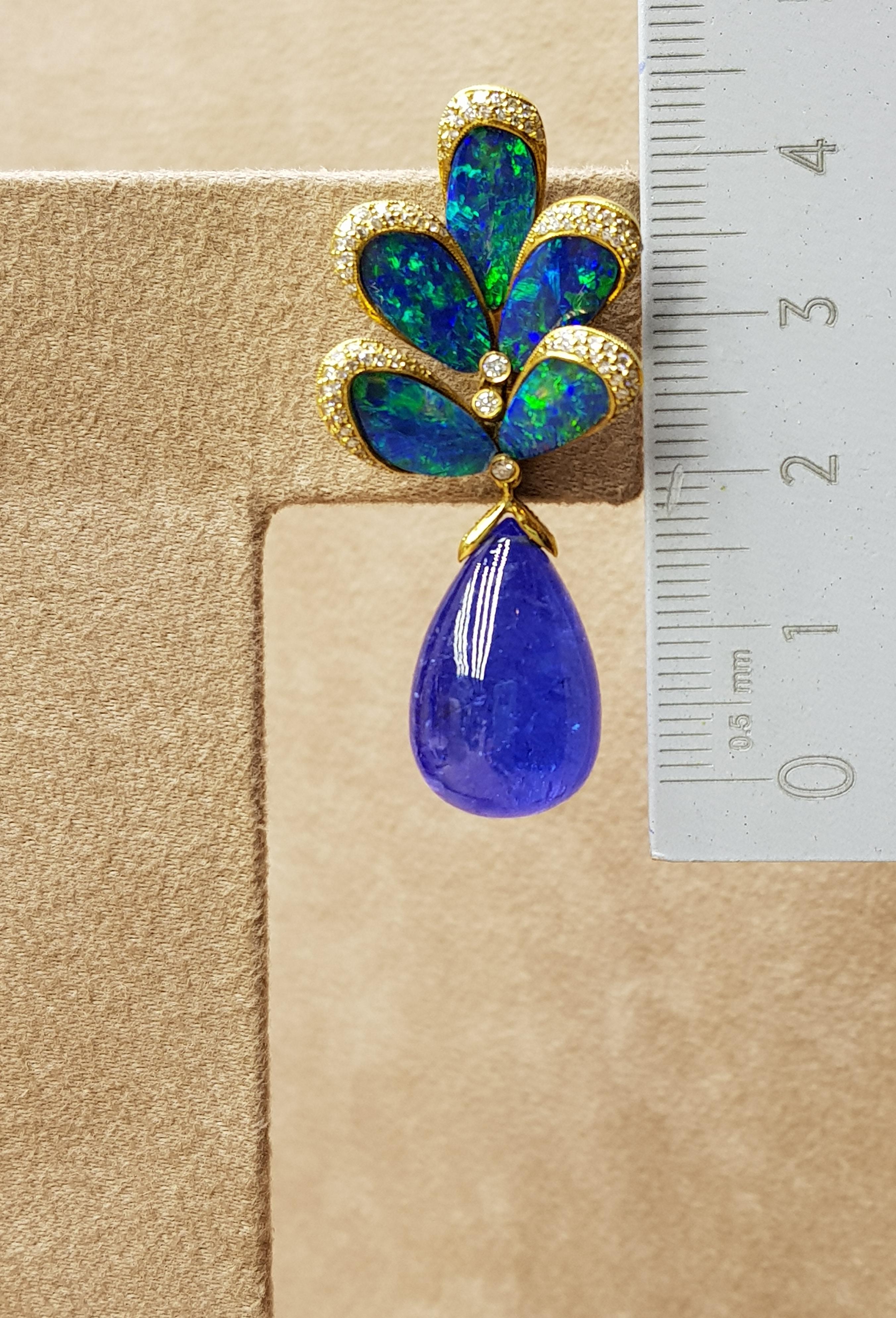 Gold Diamond Tanzanite Doublet Opal Peacock Earrings In New Condition For Sale In Findikli, Beyoglu