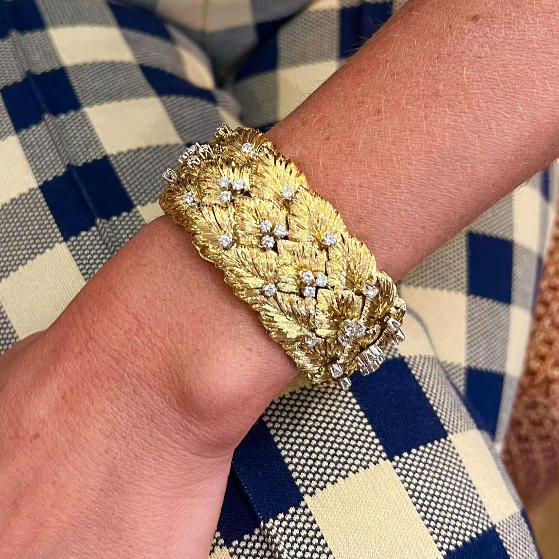 Women's Gold Diamond Textured Leaves Bracelet For Sale