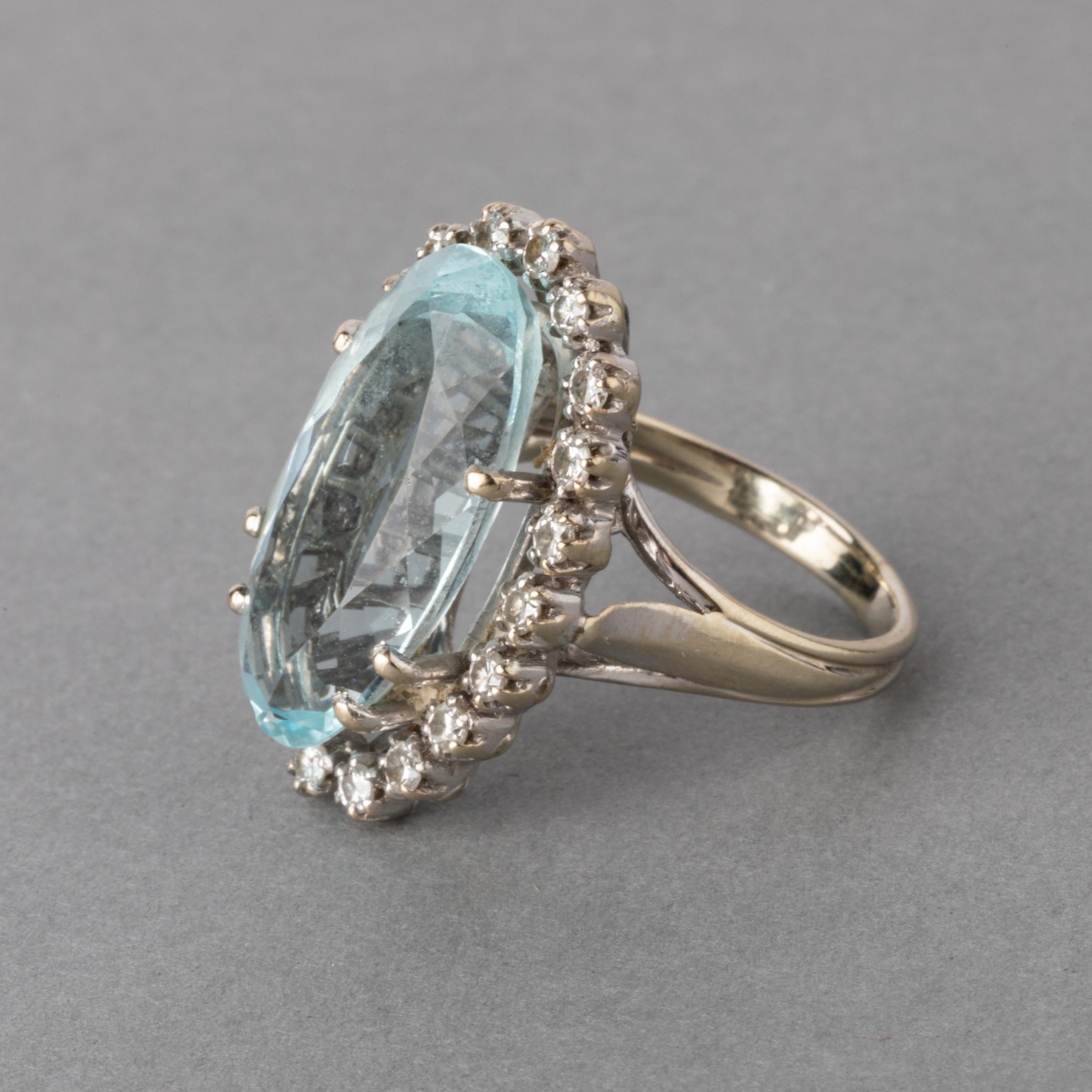 Gold Diamonds and Aquamarine French Vintage Ring In Good Condition For Sale In Saint-Ouen, FR