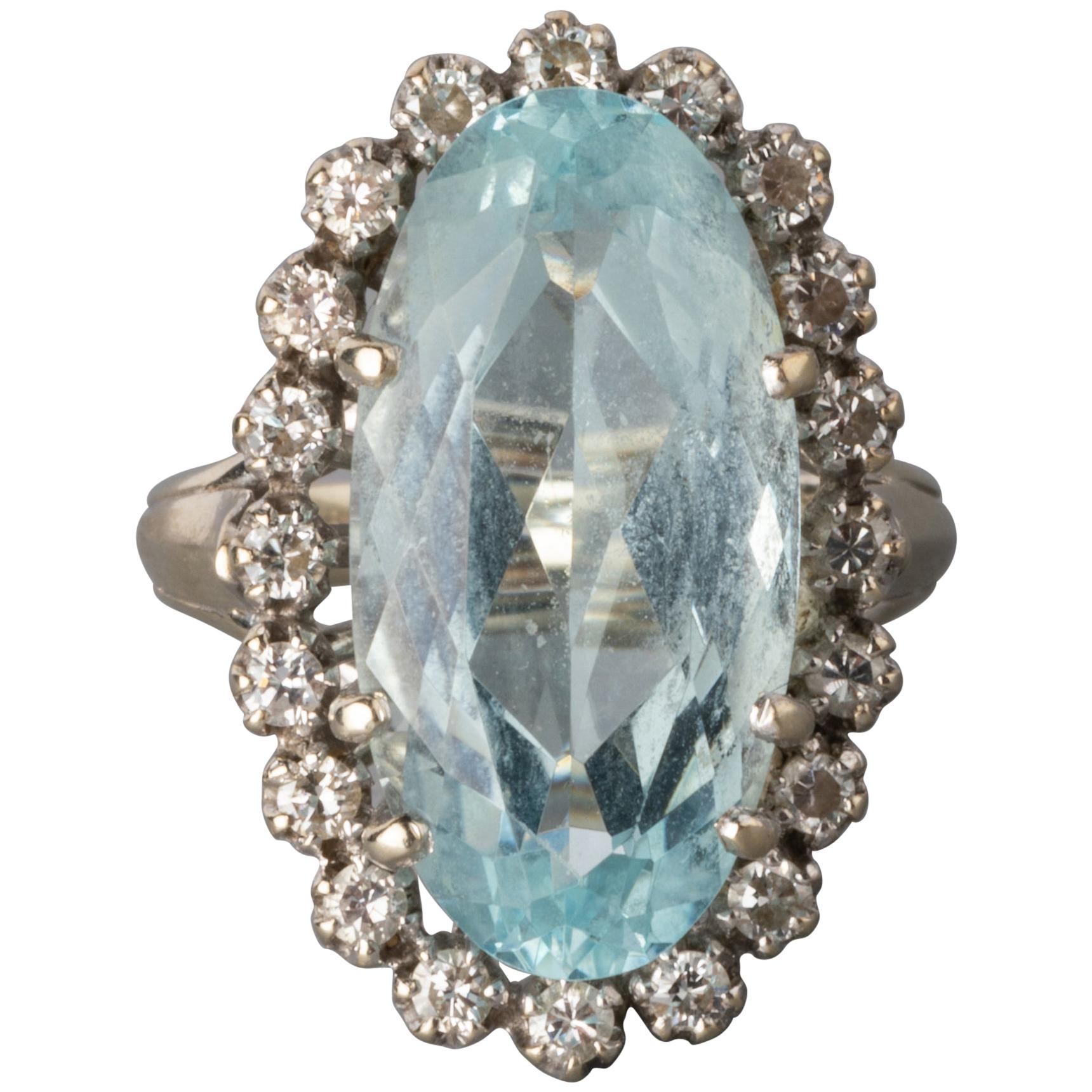 Gold Diamonds and Aquamarine French Vintage Ring For Sale