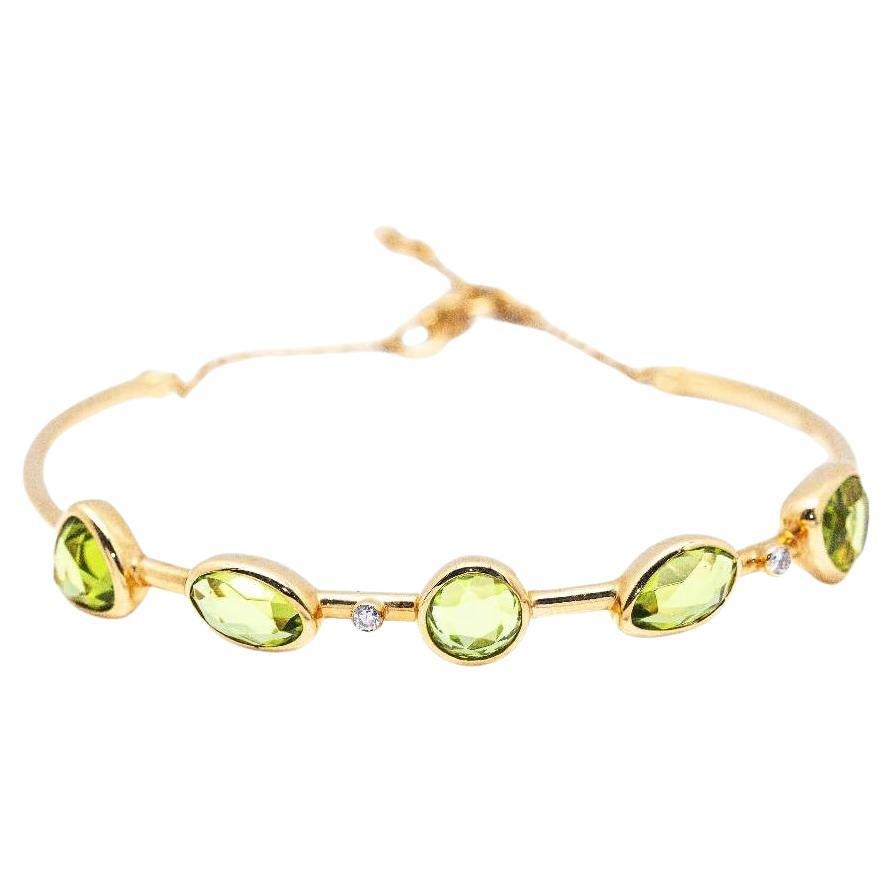 Gold, Diamonds and Peridot Bracelet