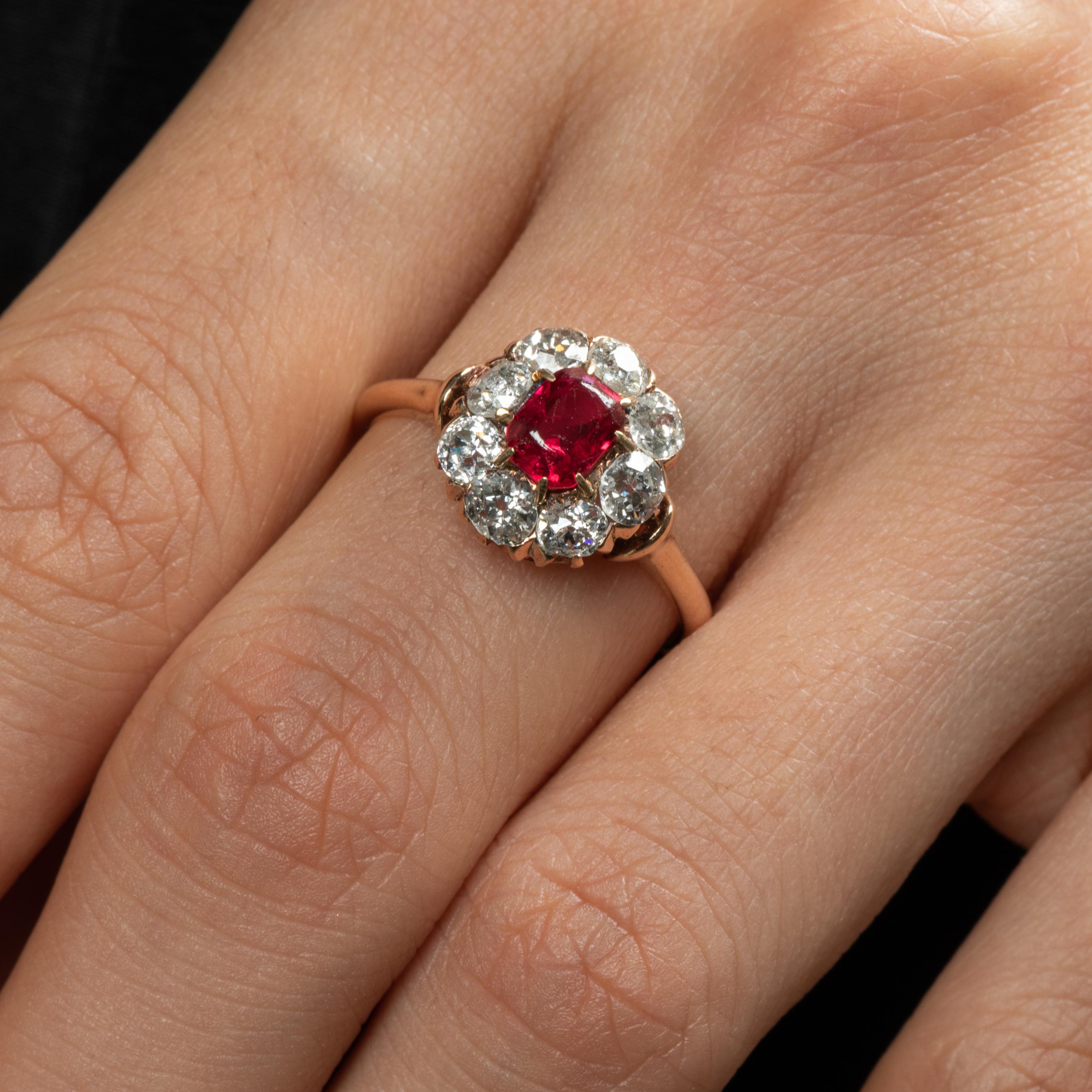 Gold Diamonds and Ruby Retro Ring For Sale 1