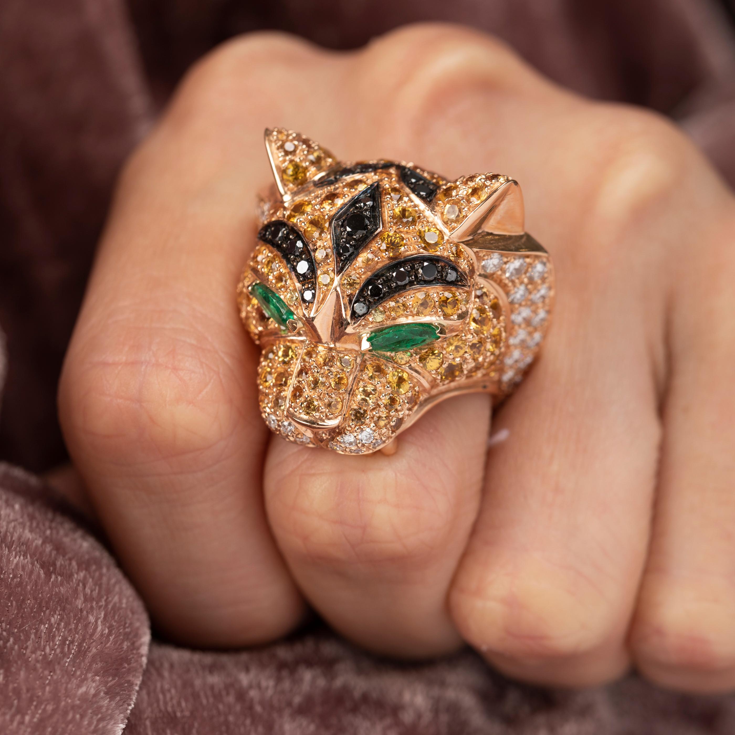 Gold Diamonds Emeralds and Sapphires Tiger Fashion Ring For Sale 1