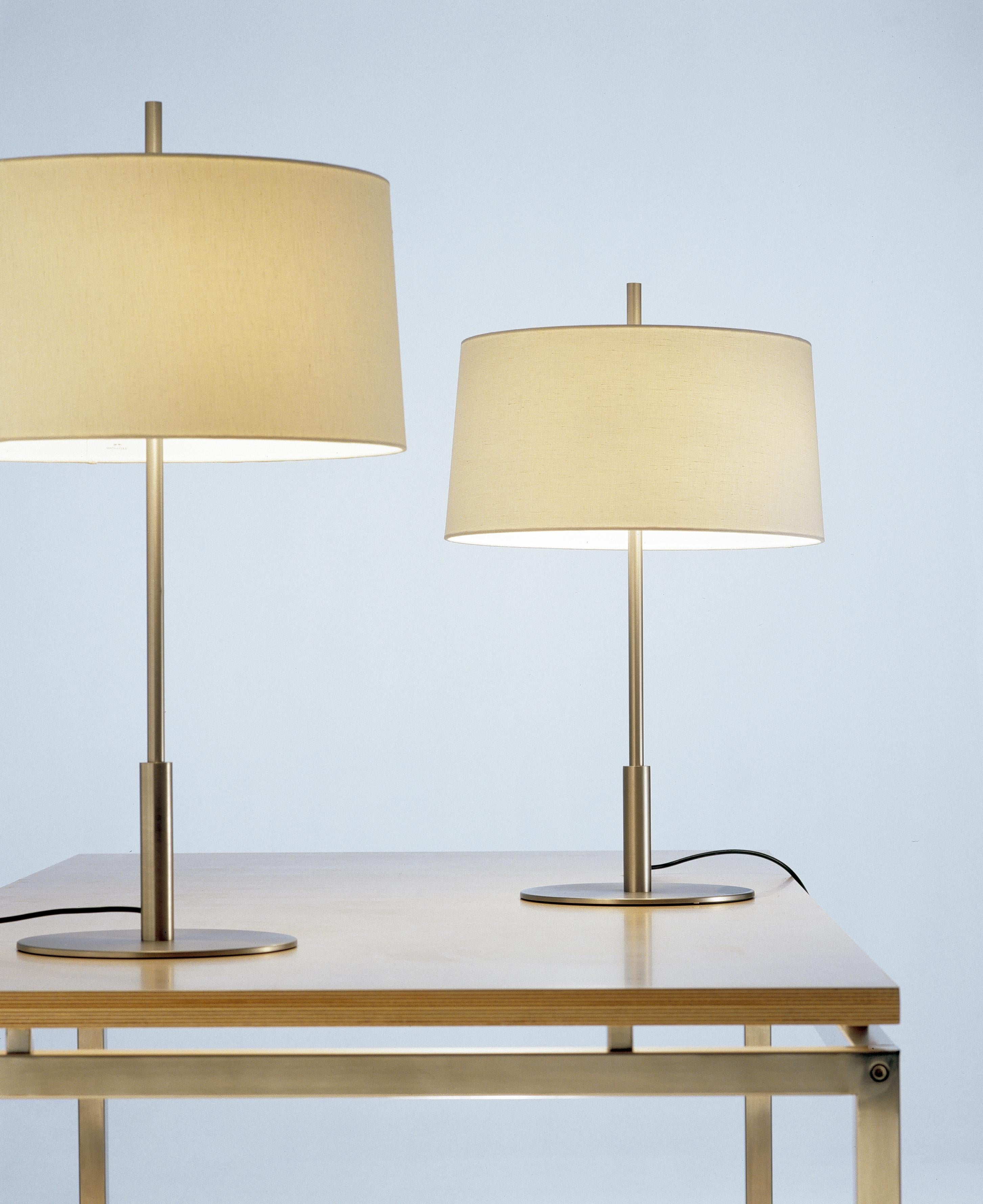 Gold Diana Menor Table Lamp by Federico Correa, Alfonso Milá, Miguel Milá For Sale 1