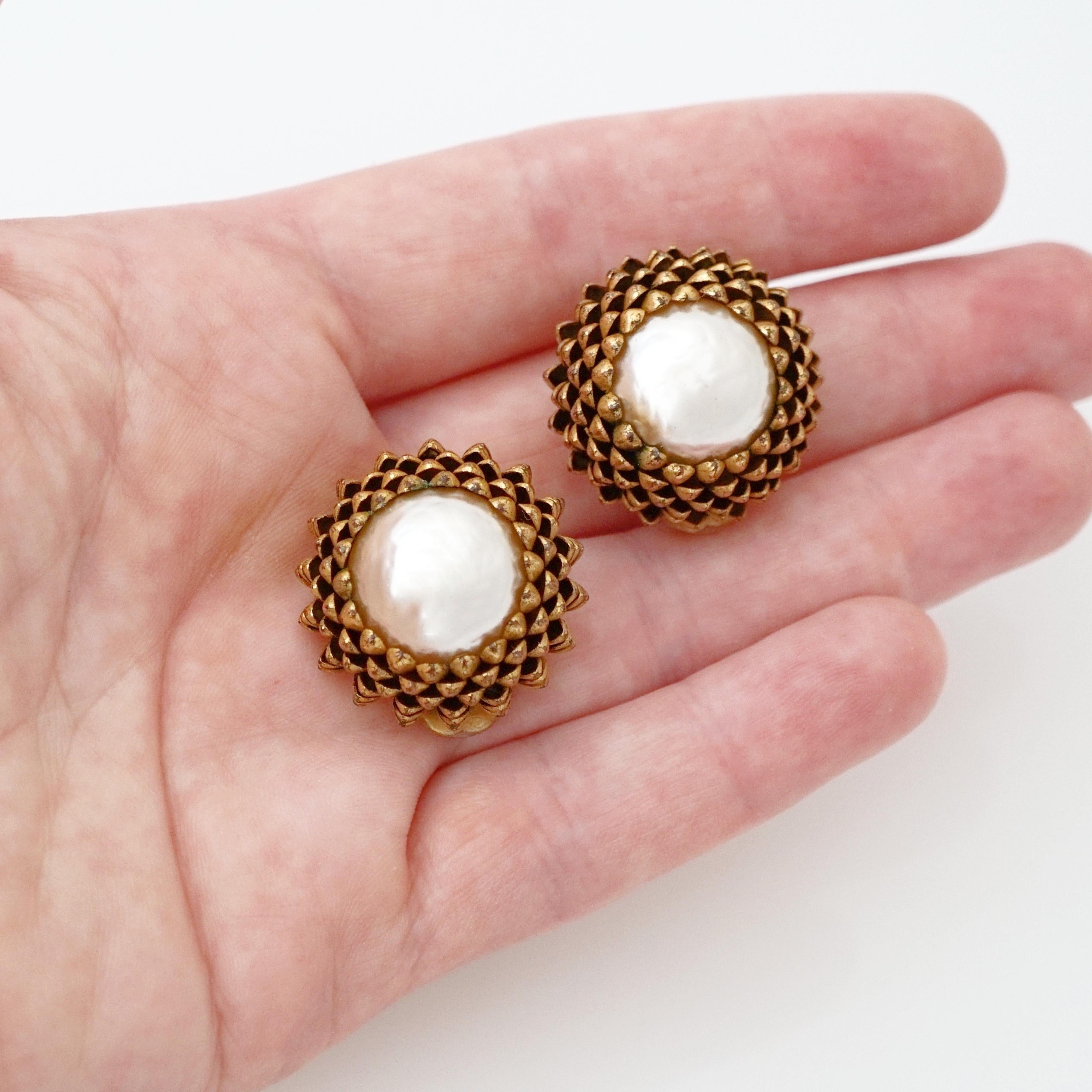 Gold Dome Acorn Earrings With Baroque Pearls By Miriam Haskell, 1950s For Sale 1