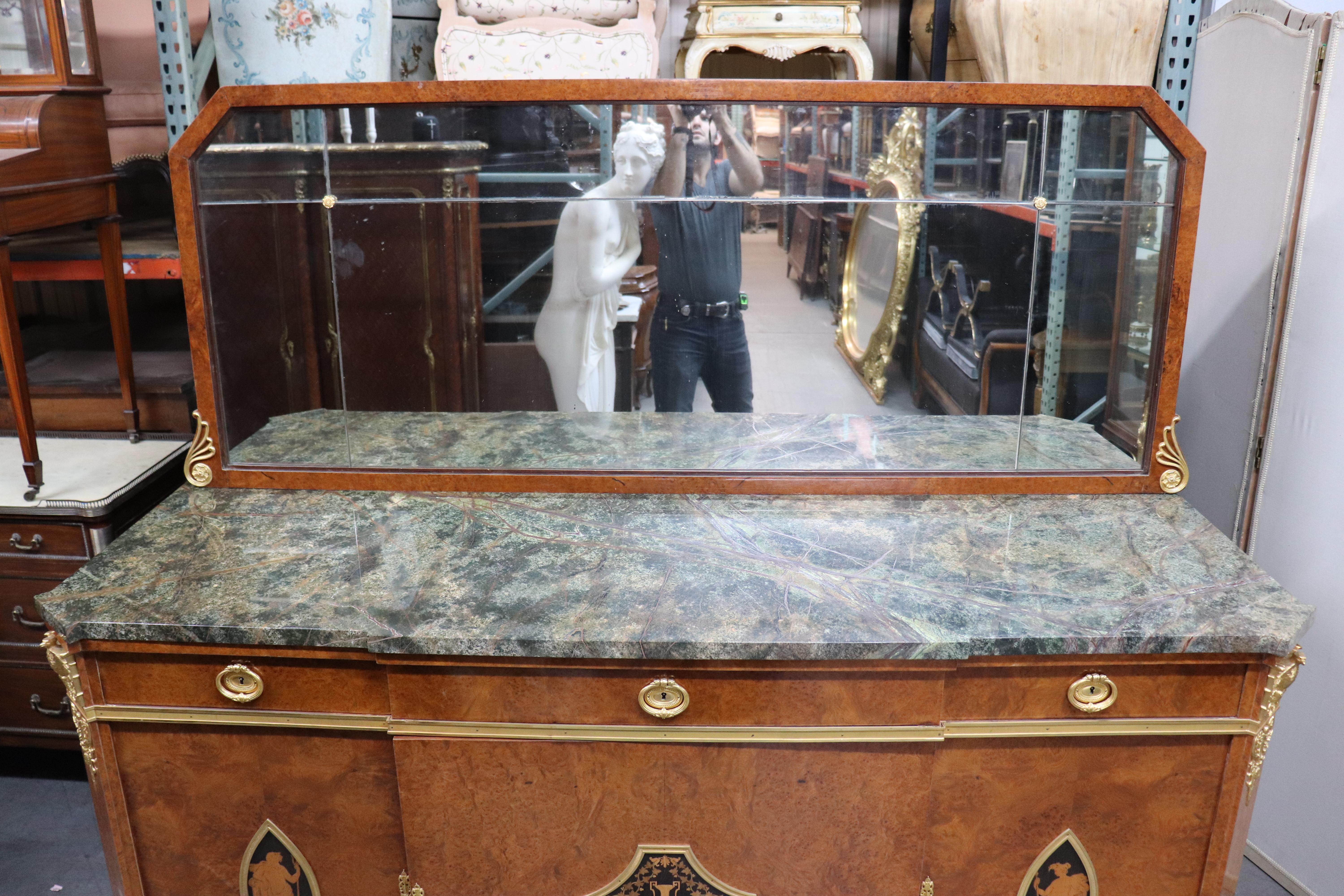 Buffet Francés con Espejo y Tapa de Mármol Verde Maison Forest en Bronce Dorado en venta 3