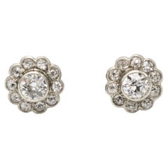 Orecchini antichi in oro con fiori e diamanti da 1,40 carati, Austria-Ungheria, circa 1920