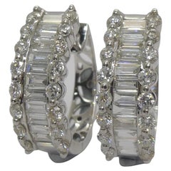 Boucles d'oreilles en or avec 2 ct de diamants