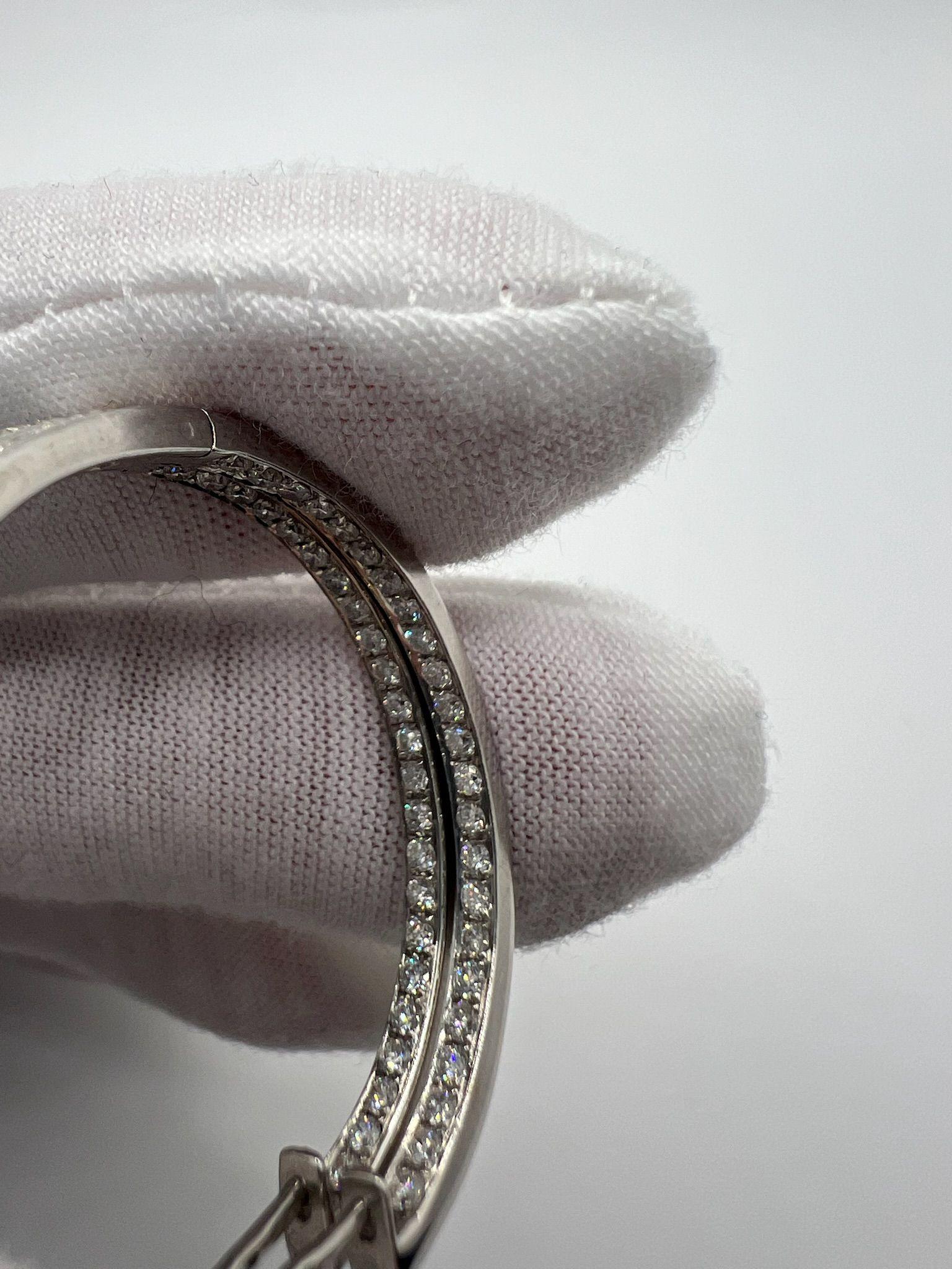 Boucles d'oreilles en or avec 2 ct de diamants Pour femmes en vente