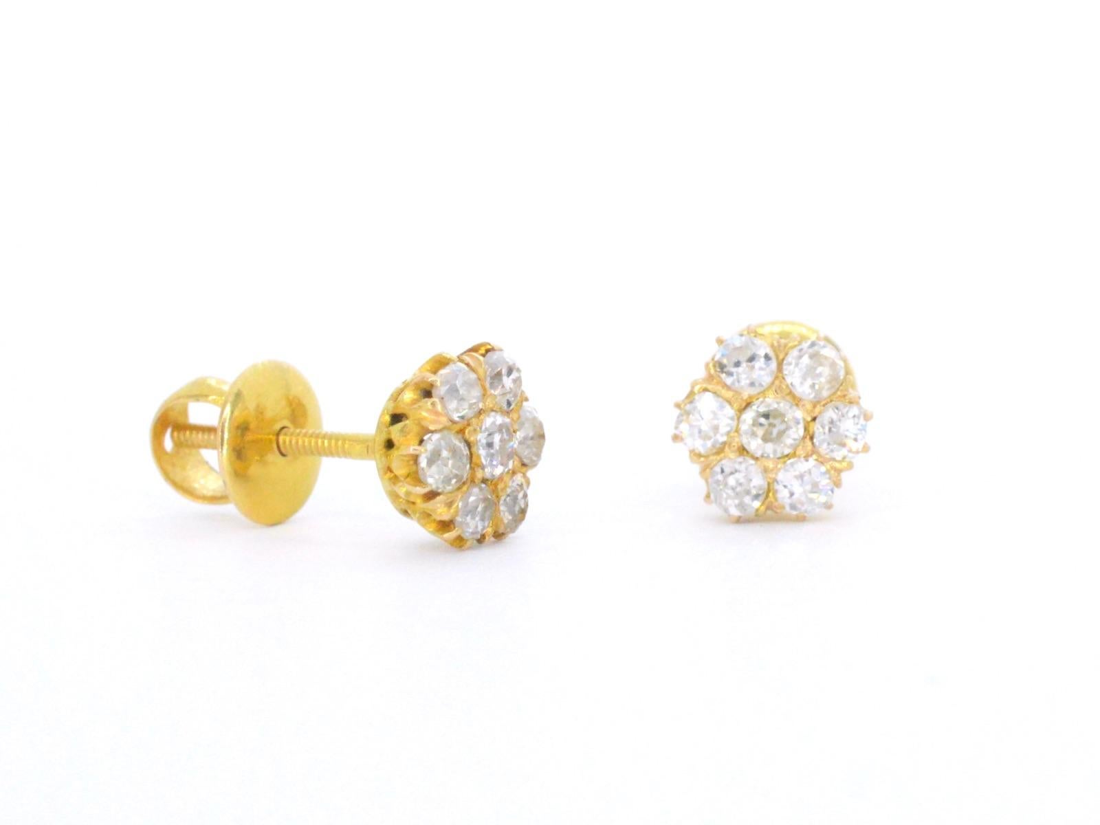 Gold Earrings with Diamond In Excellent Condition For Sale In AMSTELVEEN, NH
