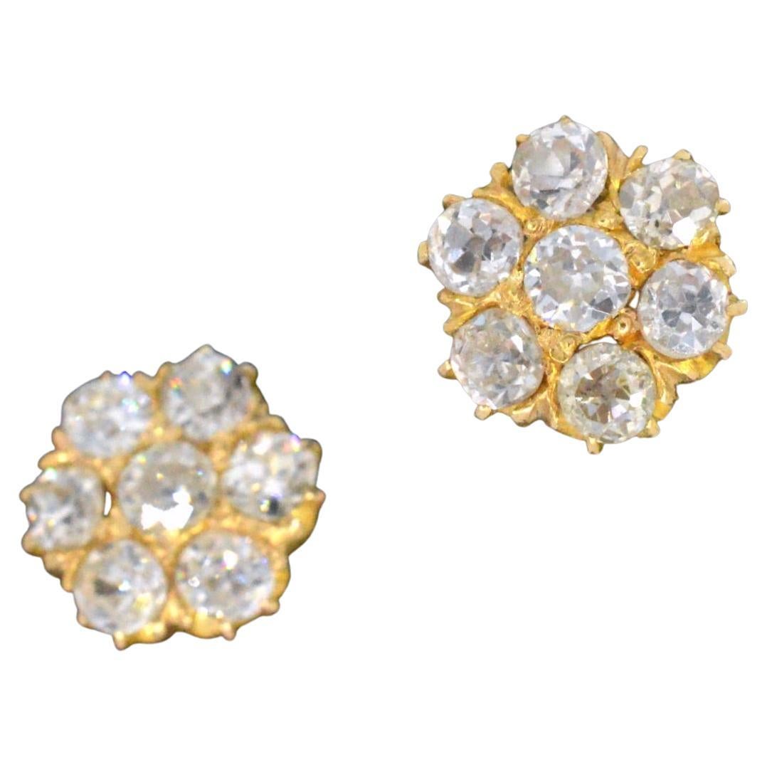 Gold Earrings with Diamond For Sale