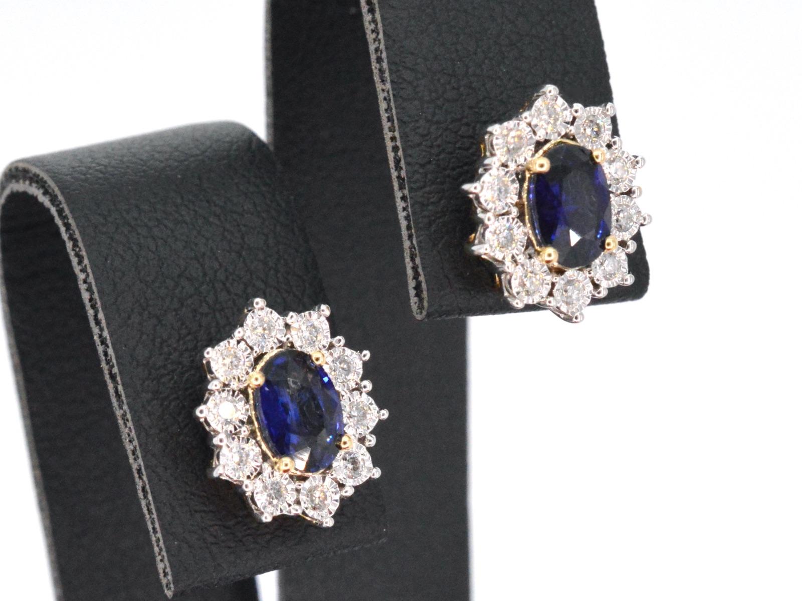Brilliant Cut Gold Earrings with Diamonds and Sapphire For Sale