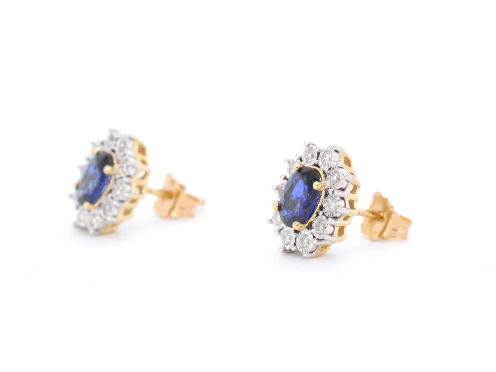 Gold Earrings with Diamonds and Sapphire For Sale 2