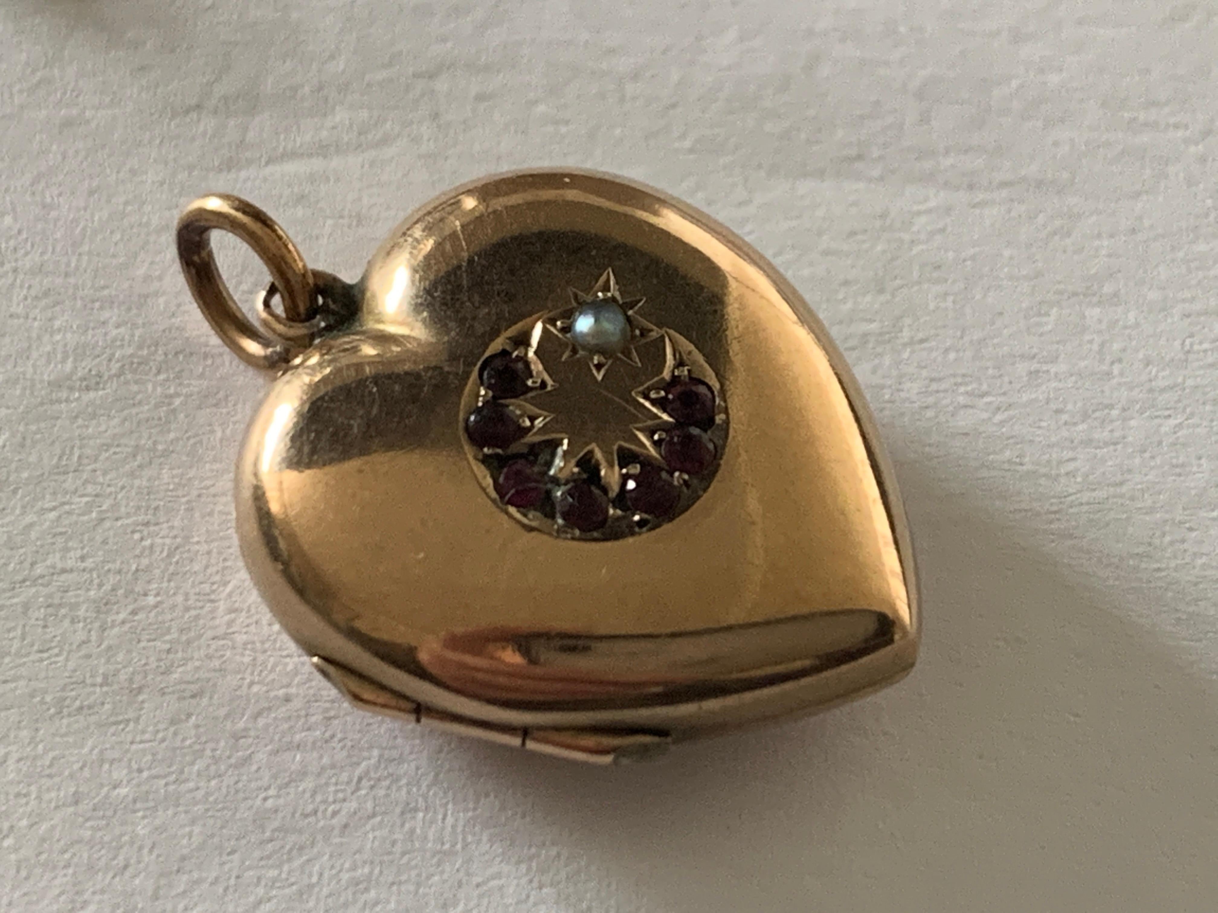 Edwardianisches Herzschloss aus Gold – gestempelt (Rundschliff)
