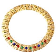 Collier ras du cou néo-égyptien en or avec cabochons moghols par Les Bernard, 1970