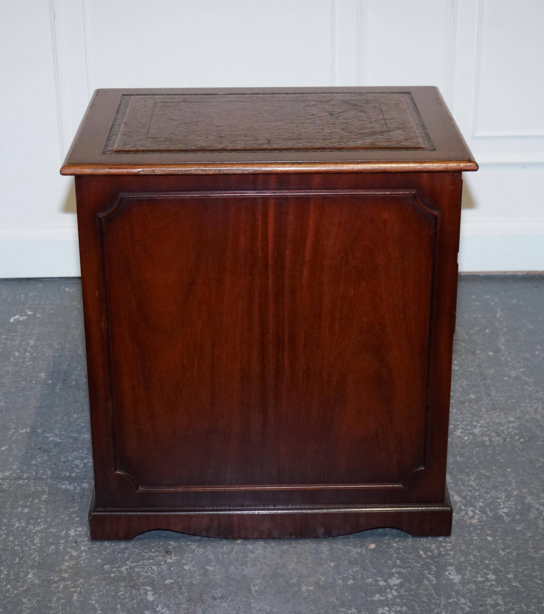 GOLD EMBOSSED BROWN LEATHER TOP FILLING CABiNET - MATCHING DESK AVAILABLE For Sale 1