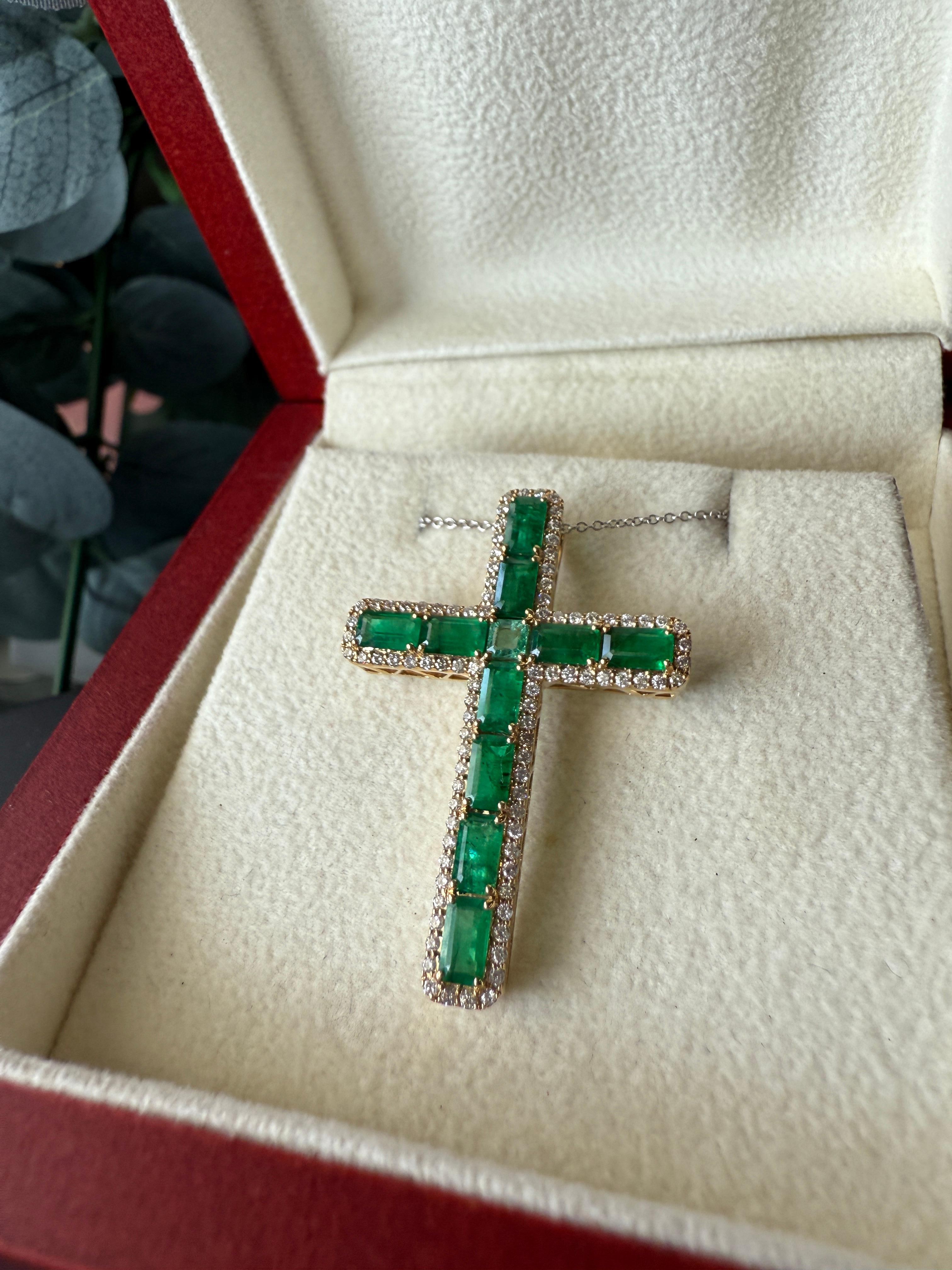 Emerald Cut Gold Emerald and Diamonds Cross For Sale